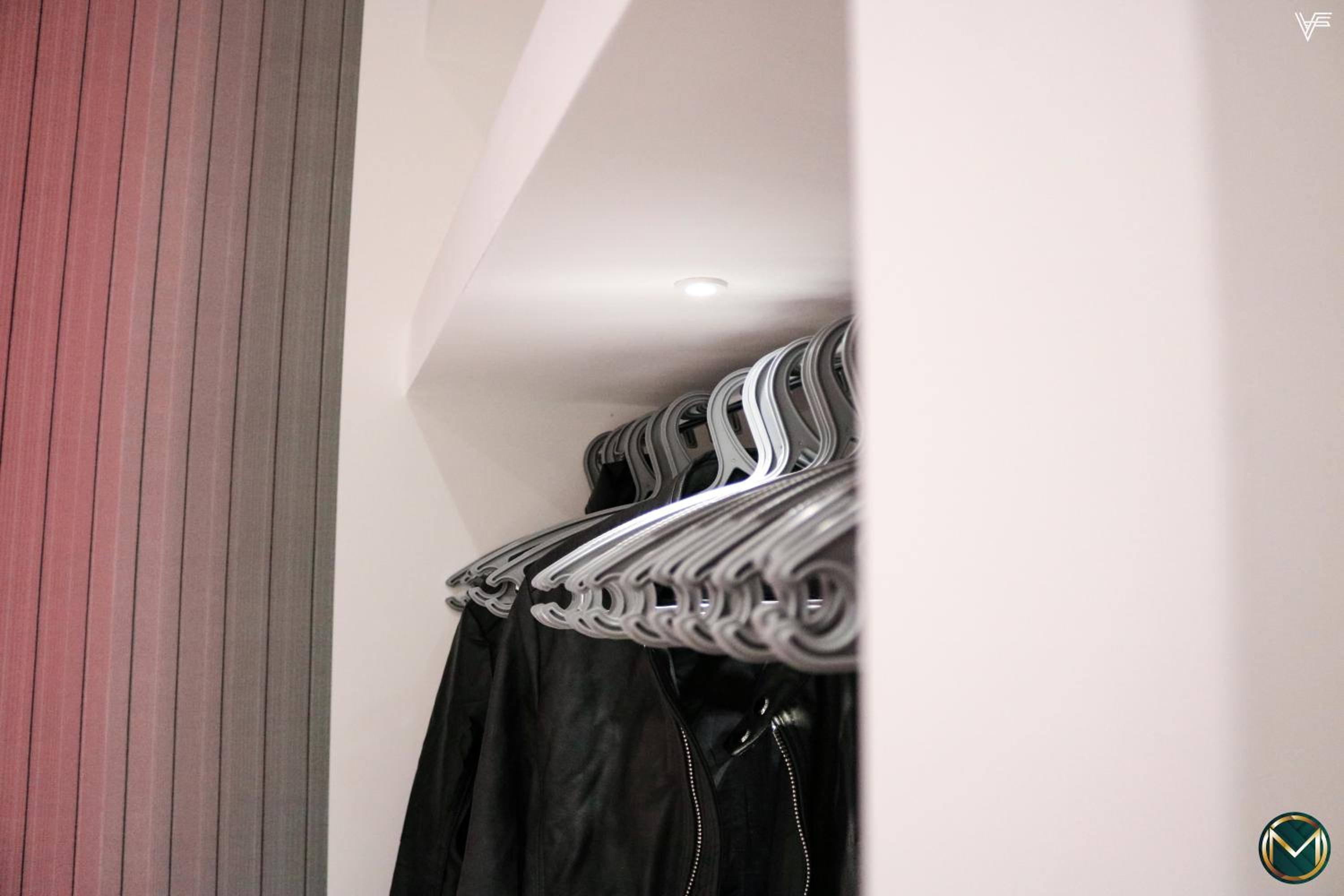 Deluxe Double Room with Extra Bed - Photo 6