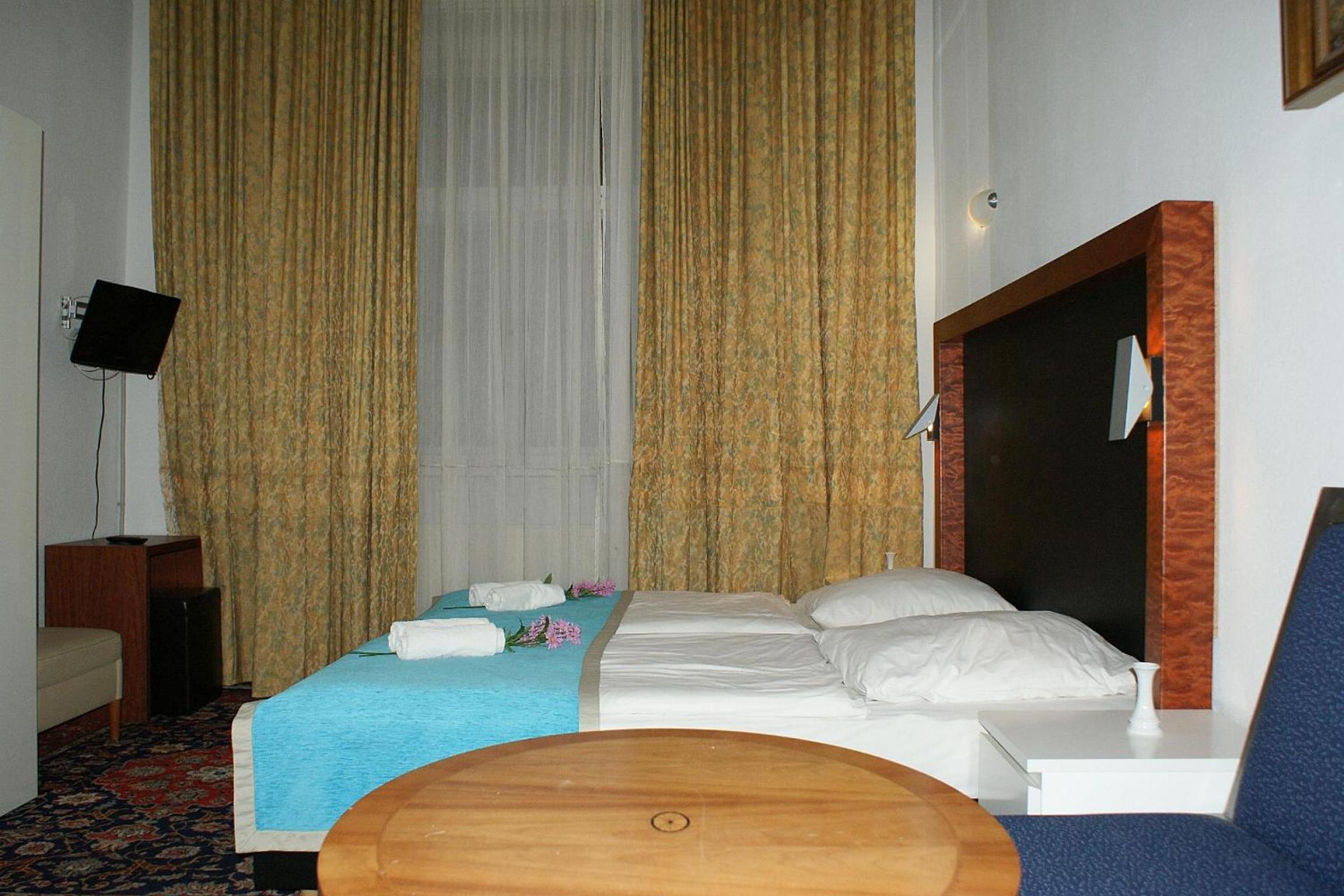 Double Room With Shower