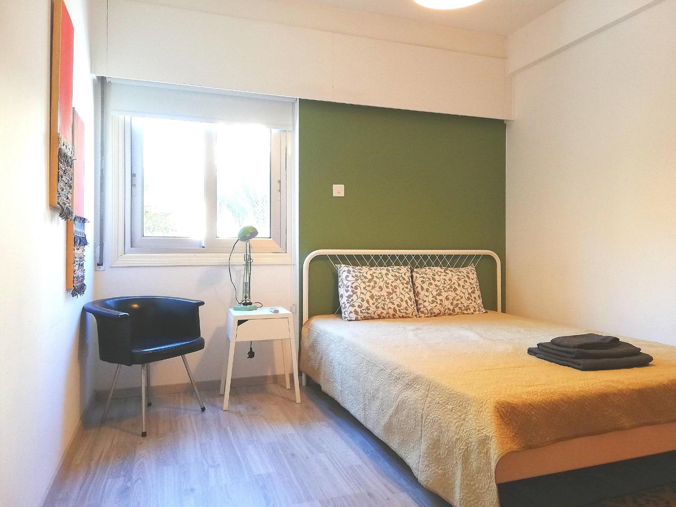 Apartment with Balcony photo 3