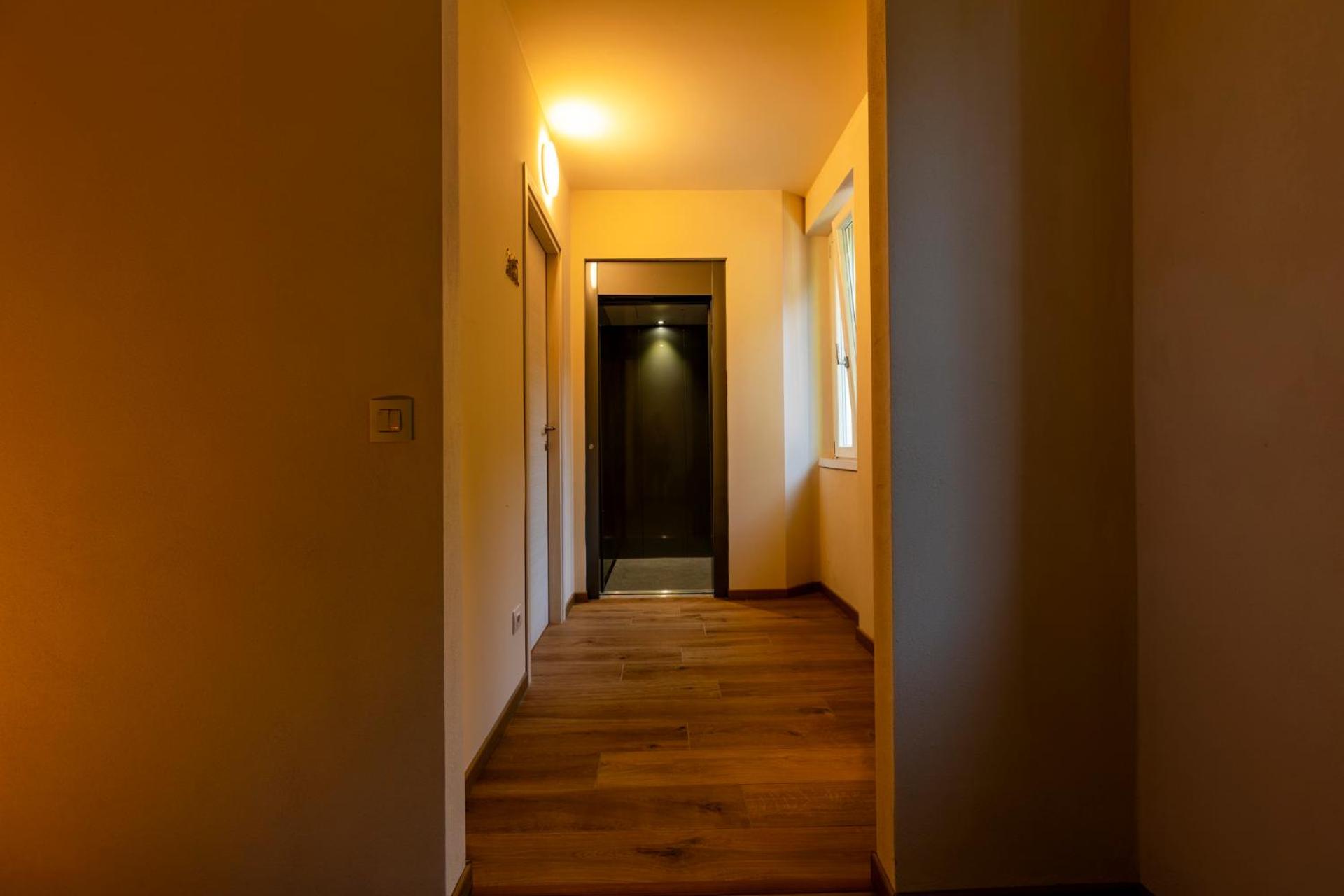 Double Room with Balcony, photo 6