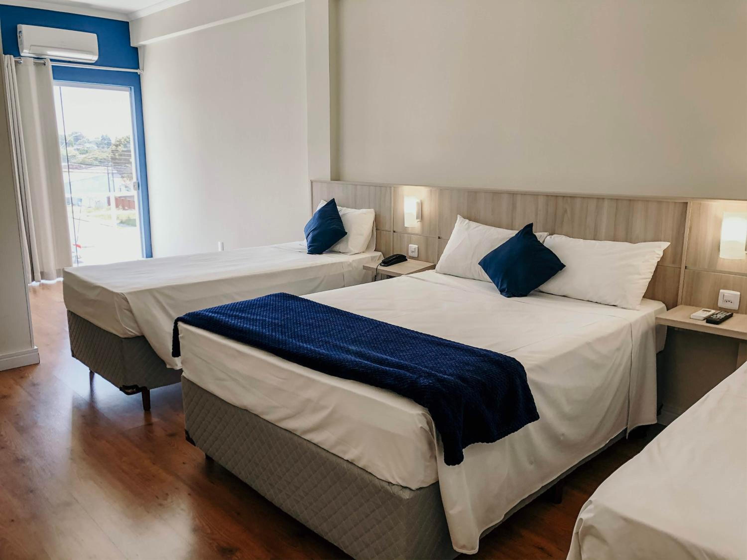 Suite with Balcony photo 3