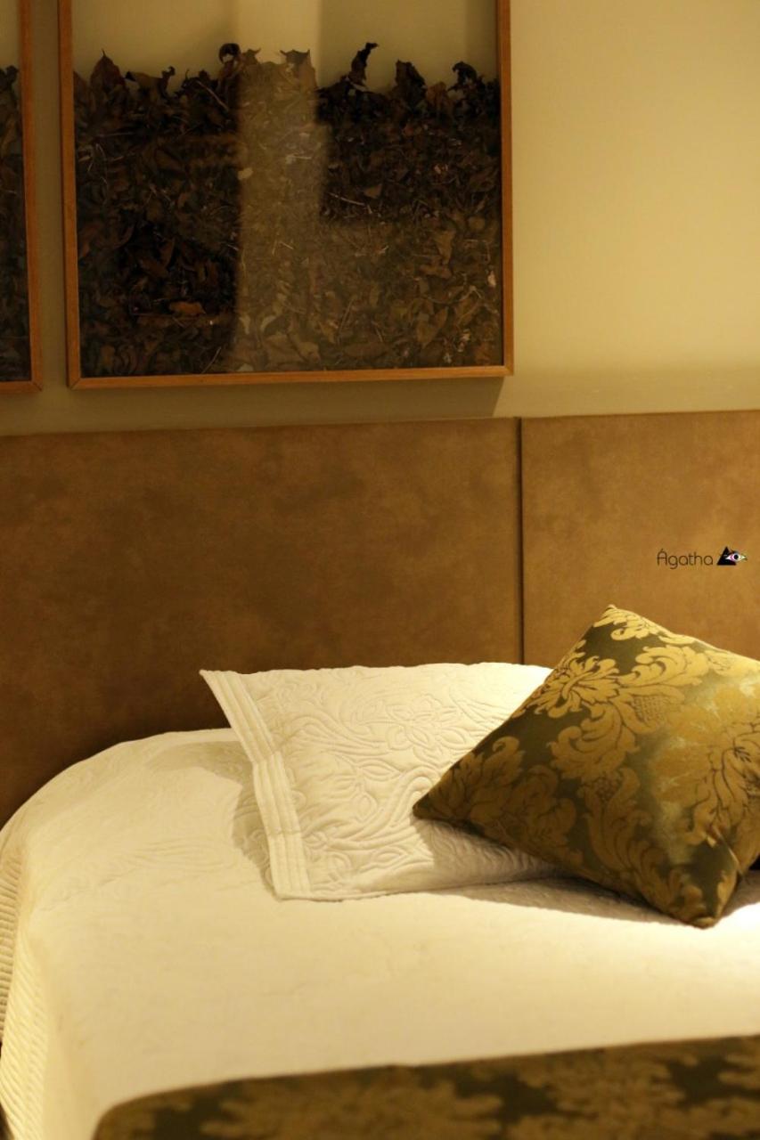 Suite with Spa Bath photo 1