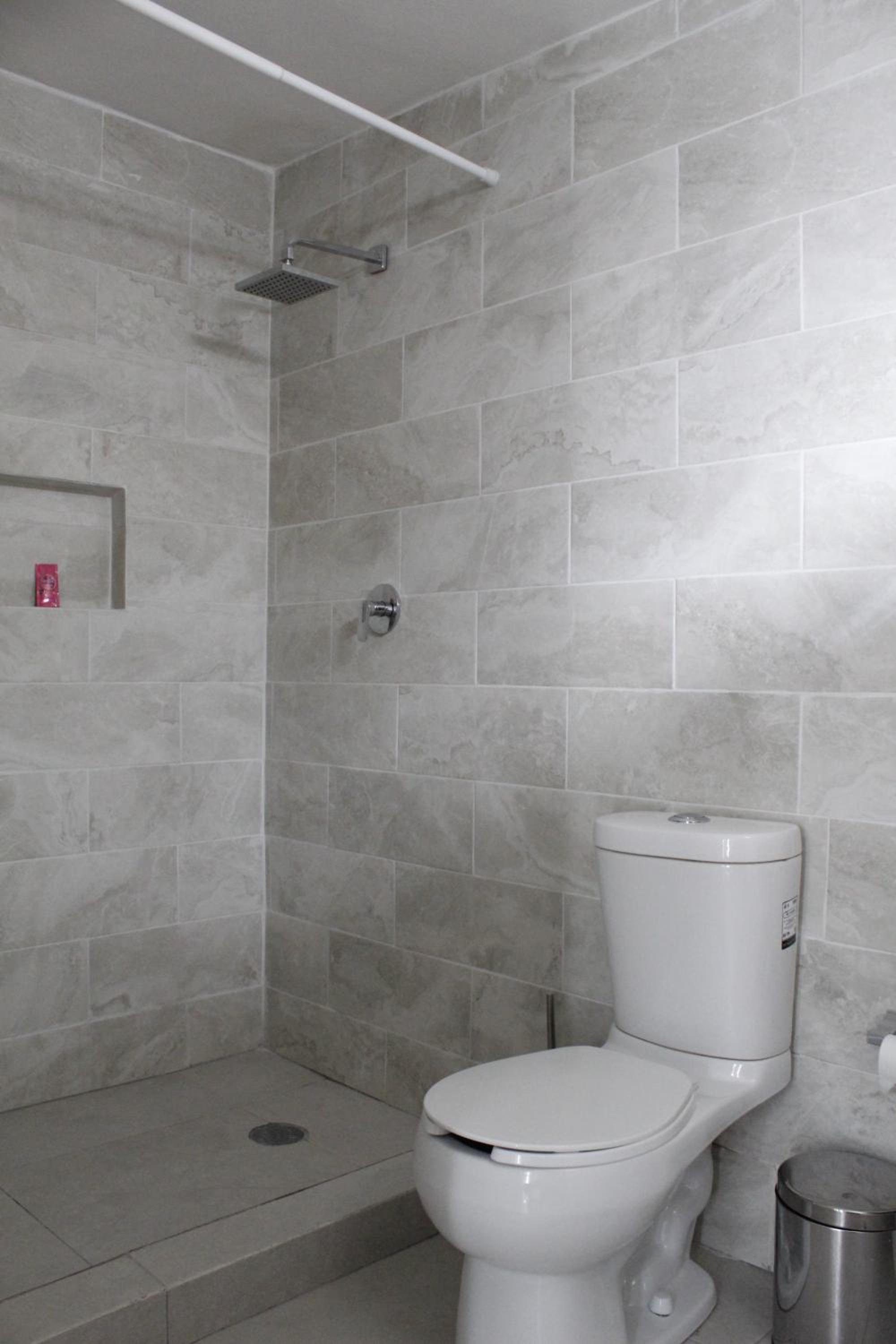 Double Room with Two Double Beds - Photo 6