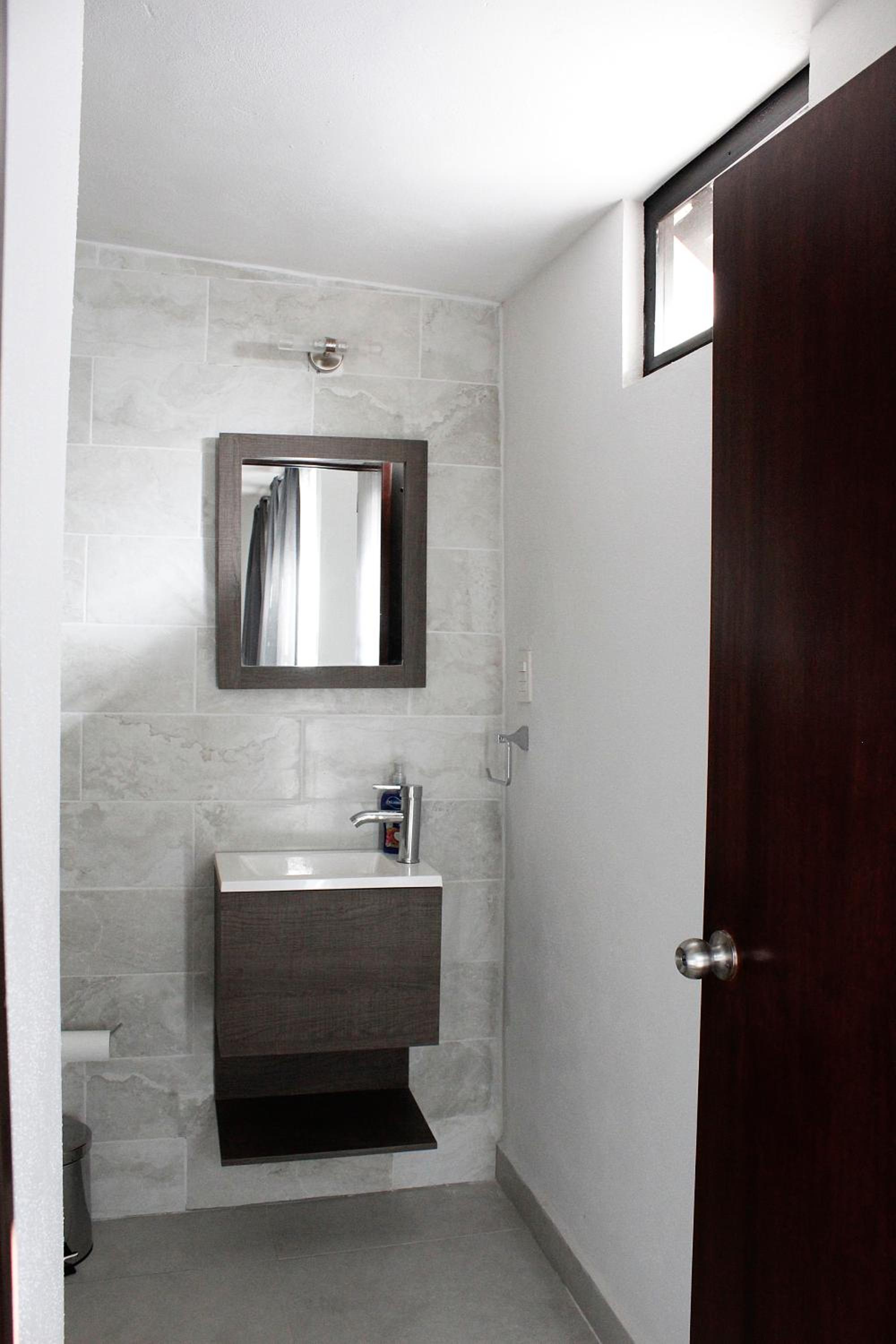 Double Room with Two Double Beds - Photo 7