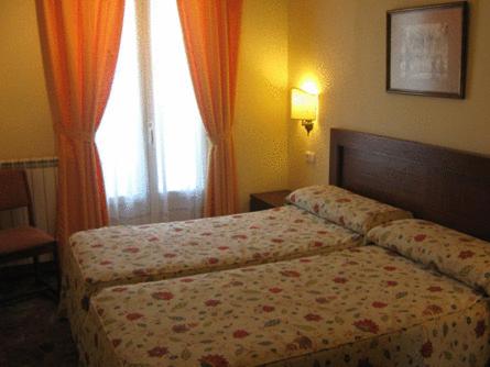 Habitación Doble o con Dos Camas