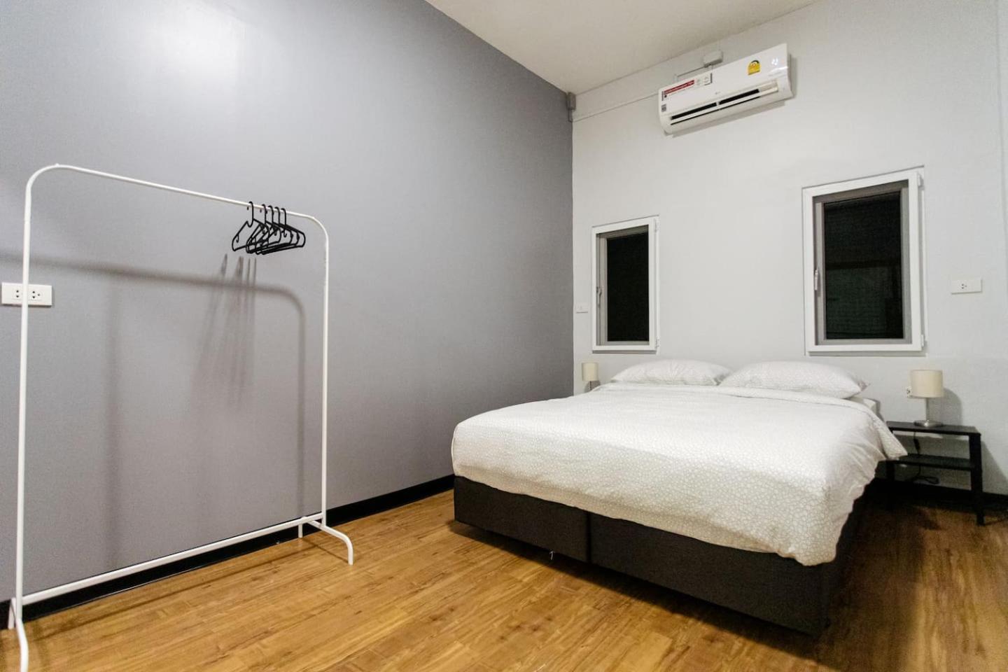Two-Bedroom Apartment photo 2