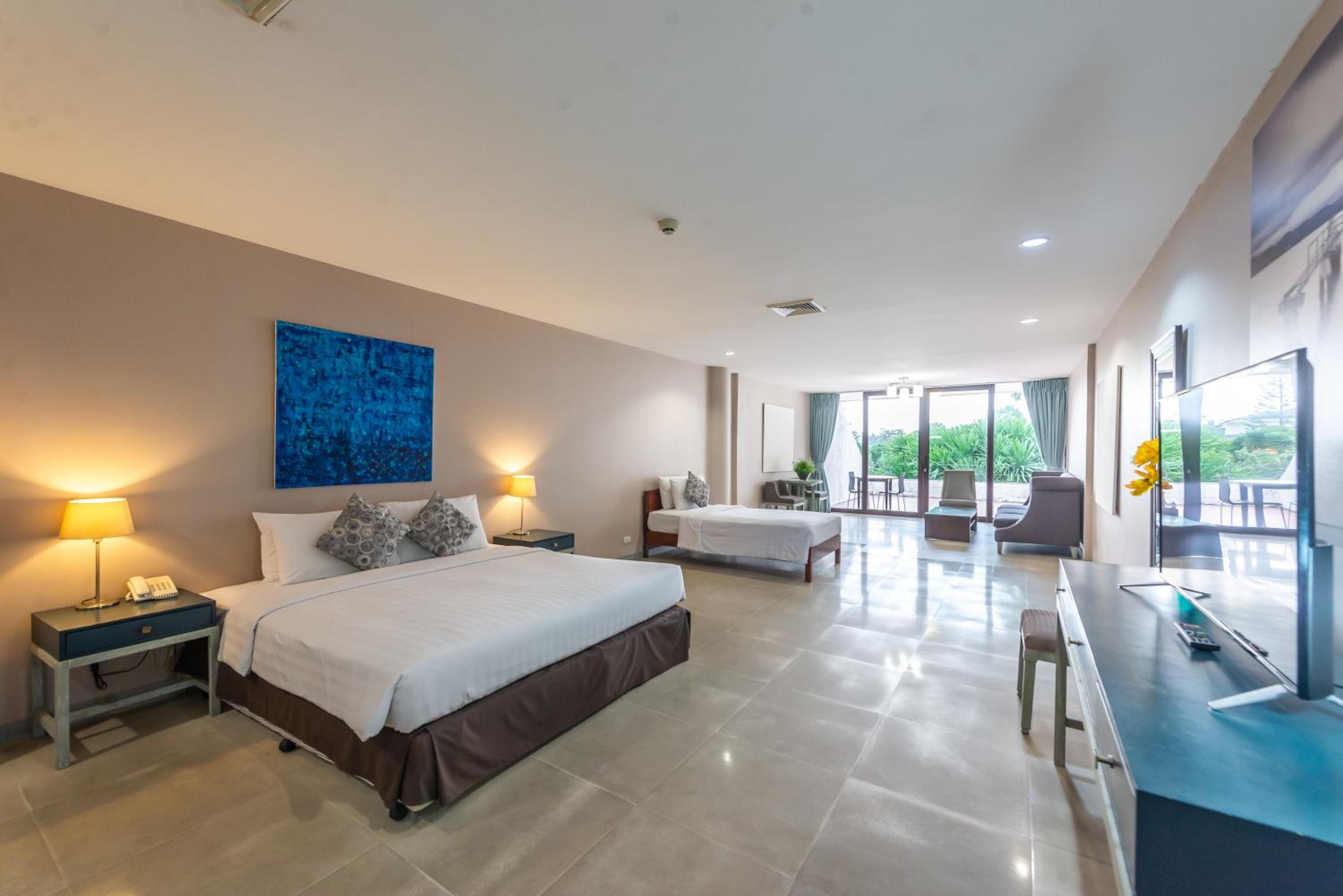 Premier Junior Suite