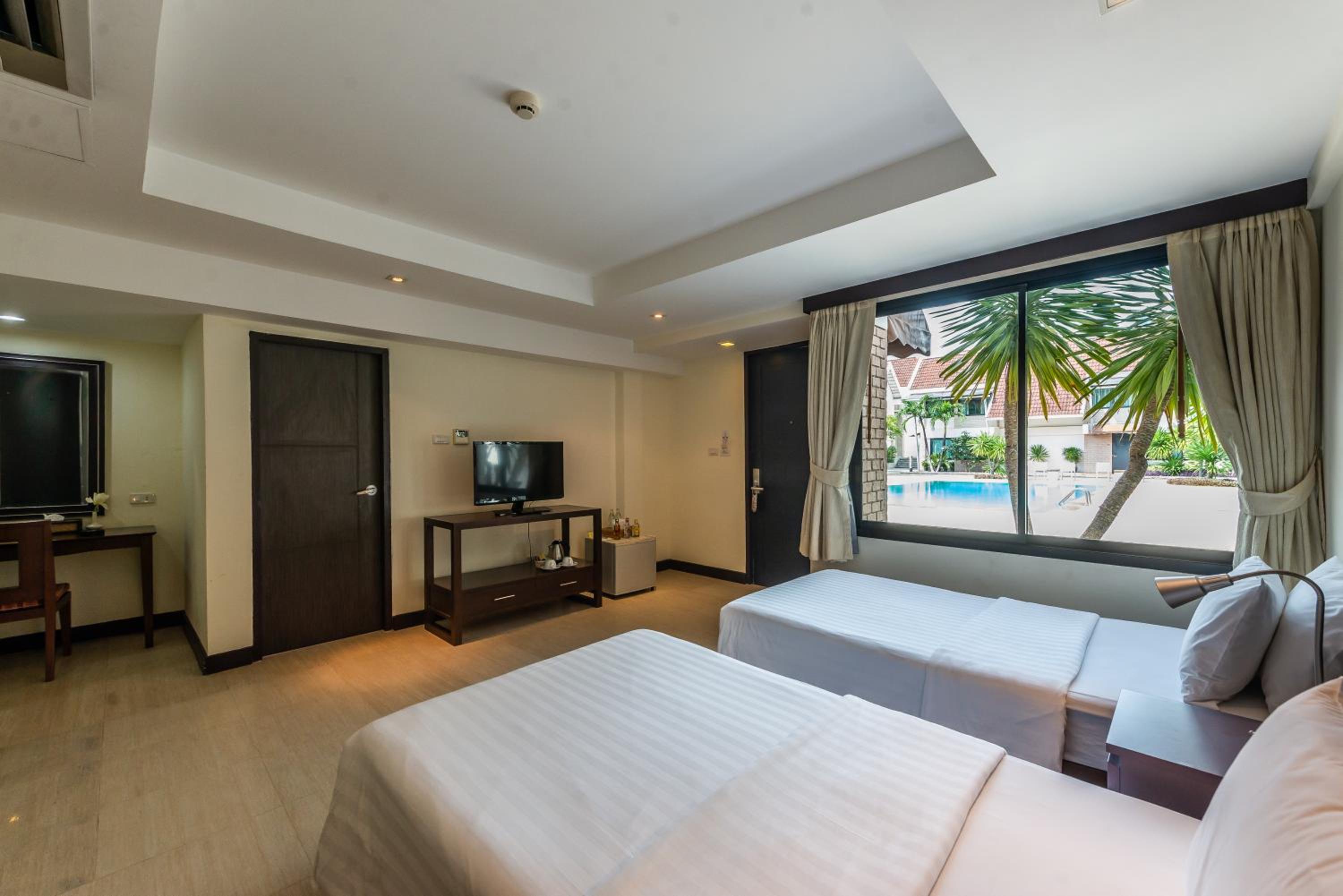 Deluxe Double Or Twin Room