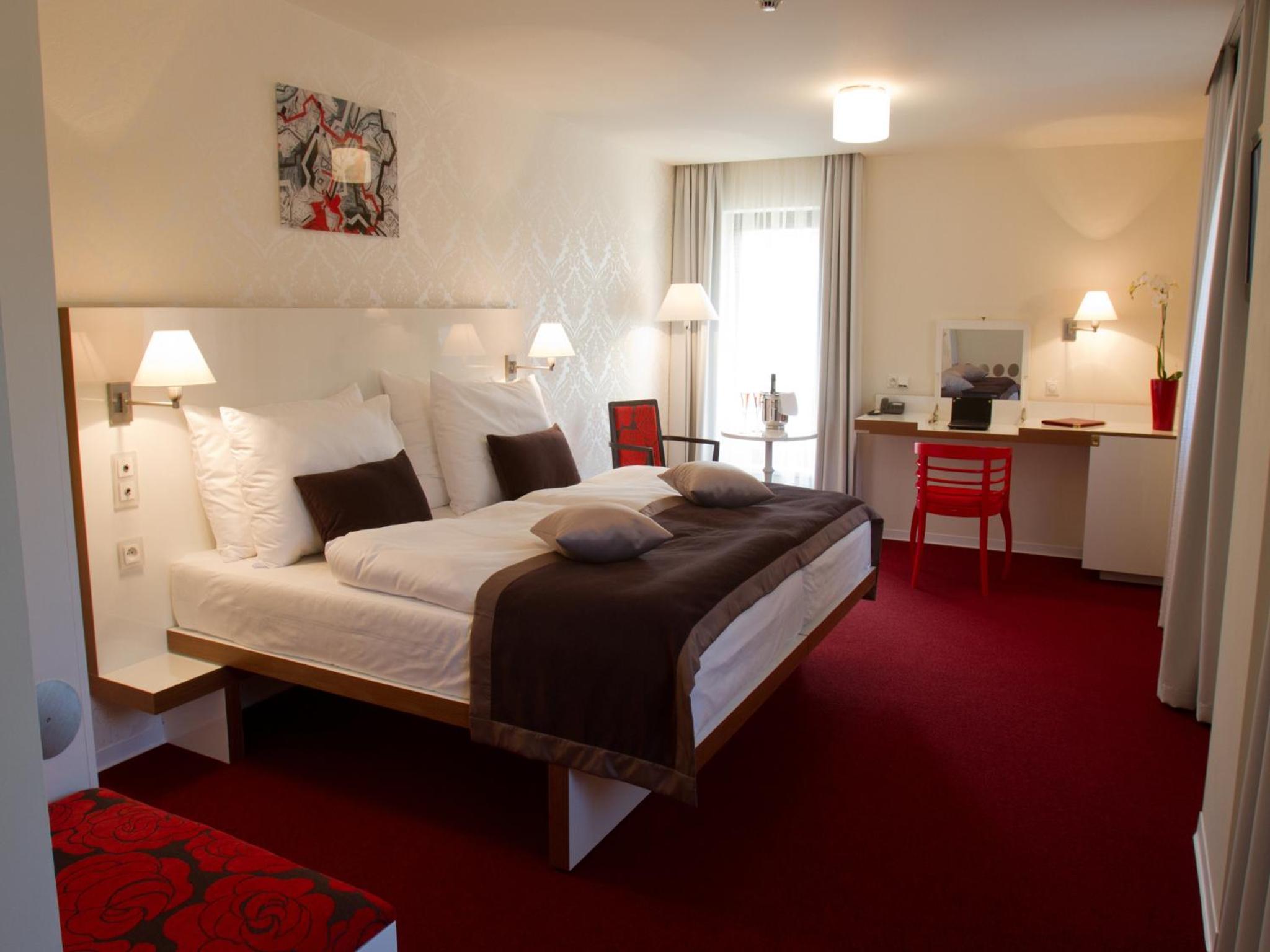 Double or Twin Room - Photo 18