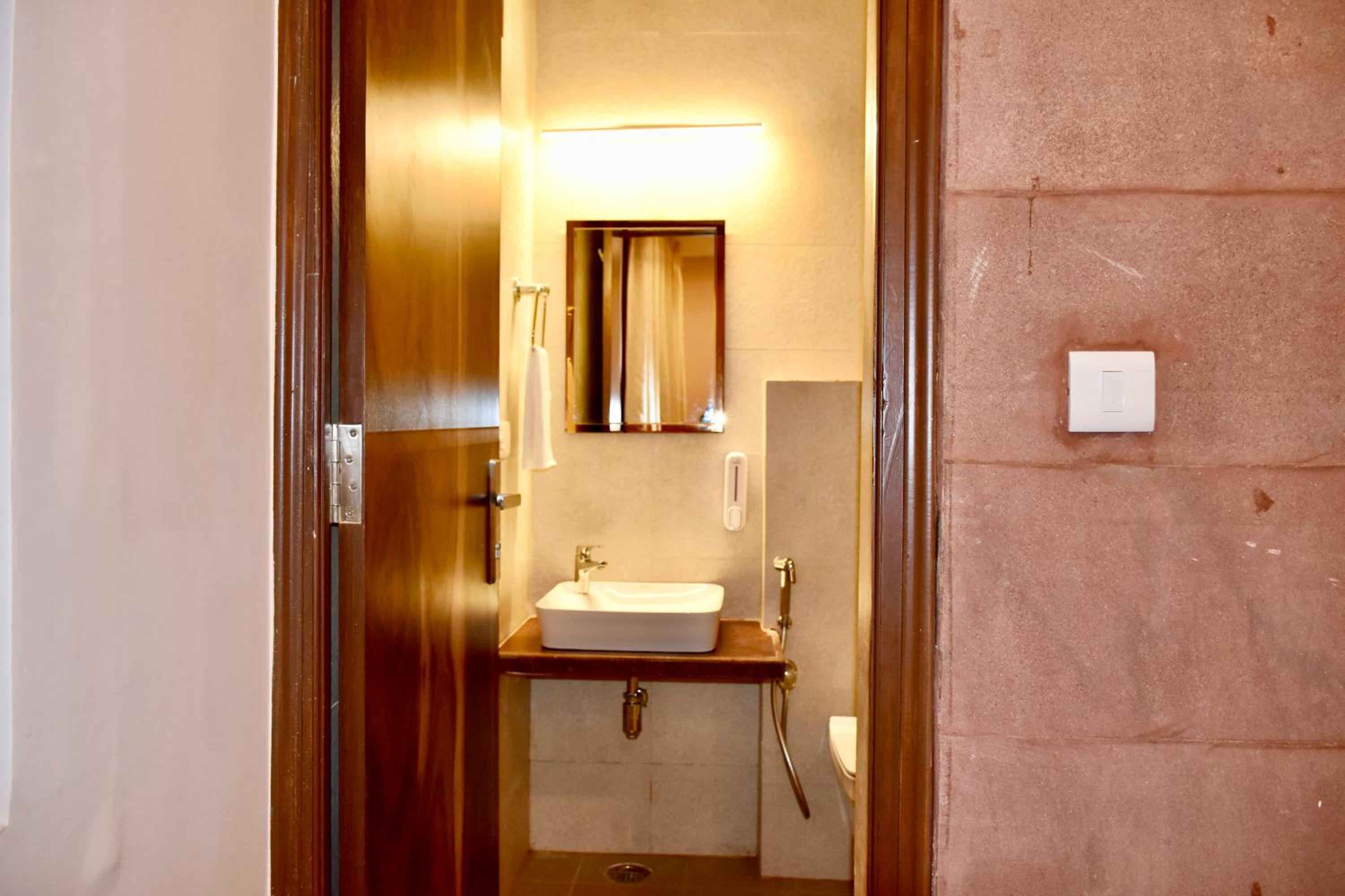 Deluxe Room 2nd floor with partial fort view and city view.  - Photo 3