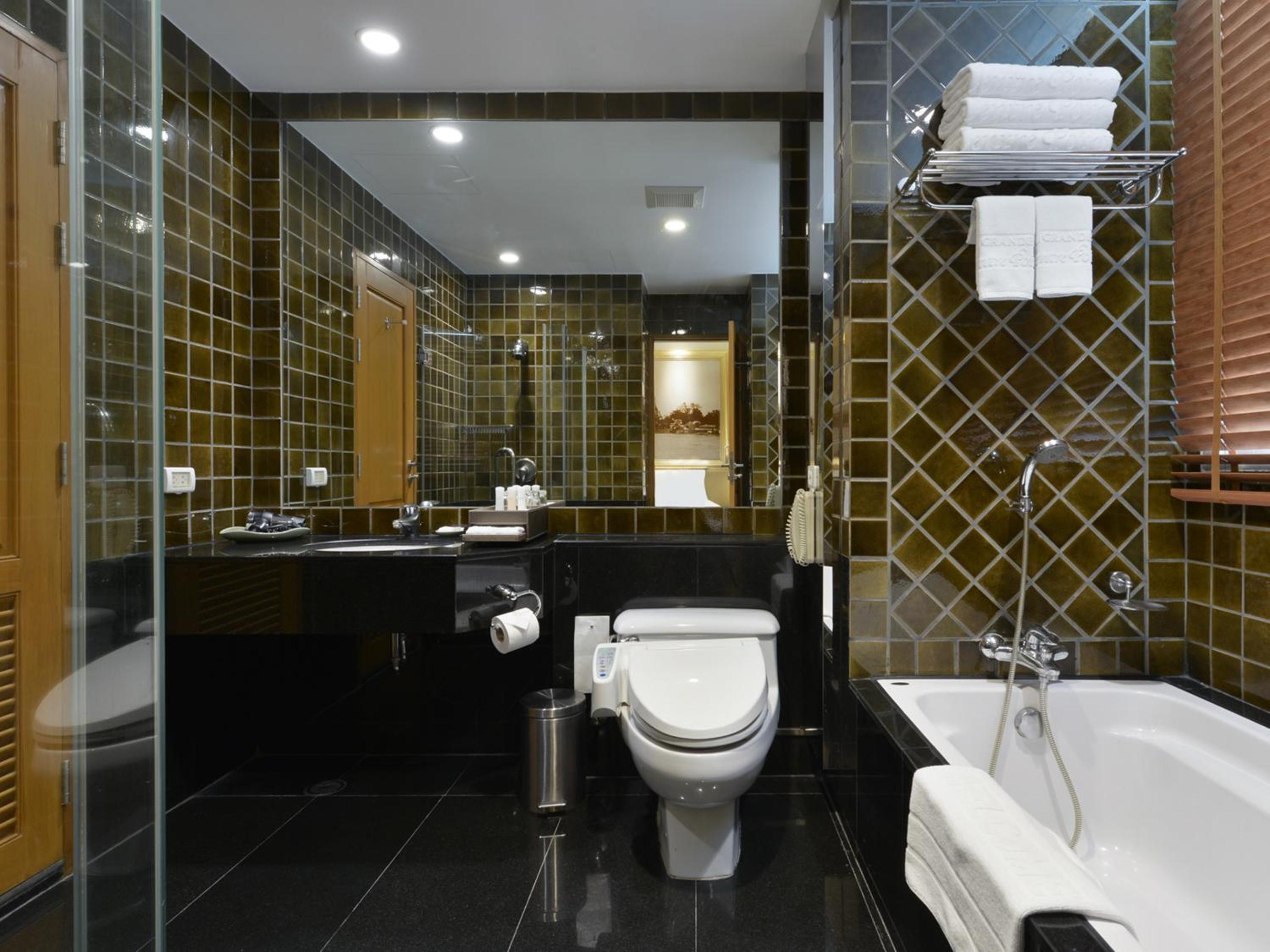 Family Suite (4 Pax) thumbnail 6