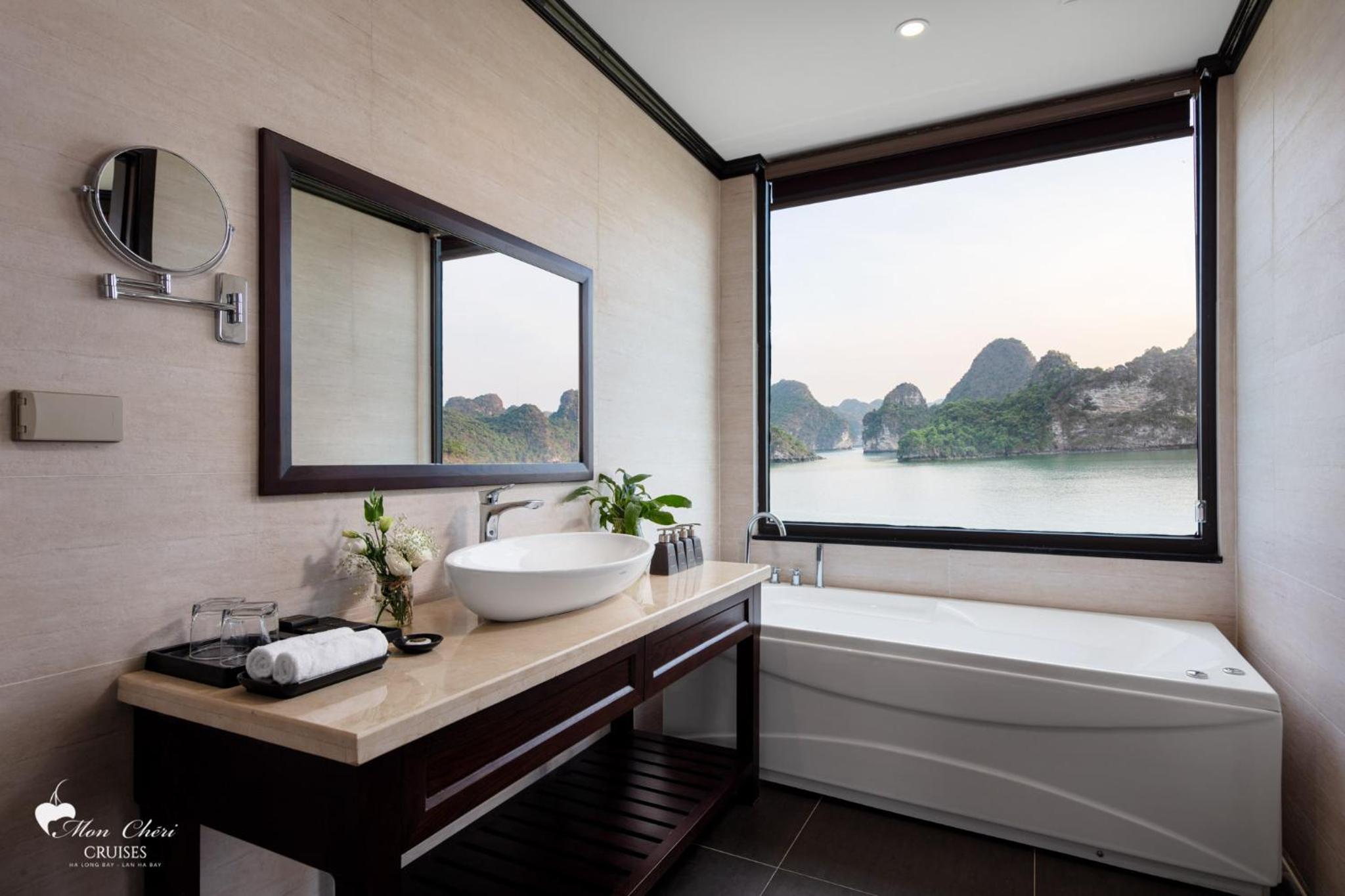 Elegance Suite Balcony - 2 Days 1 Night photo 2