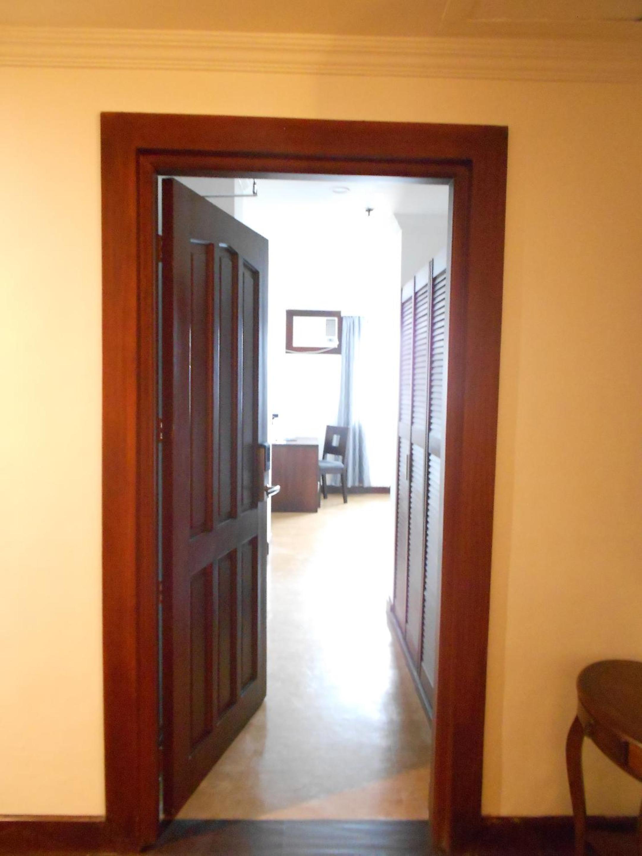 Deluxe Suite - Photo 1