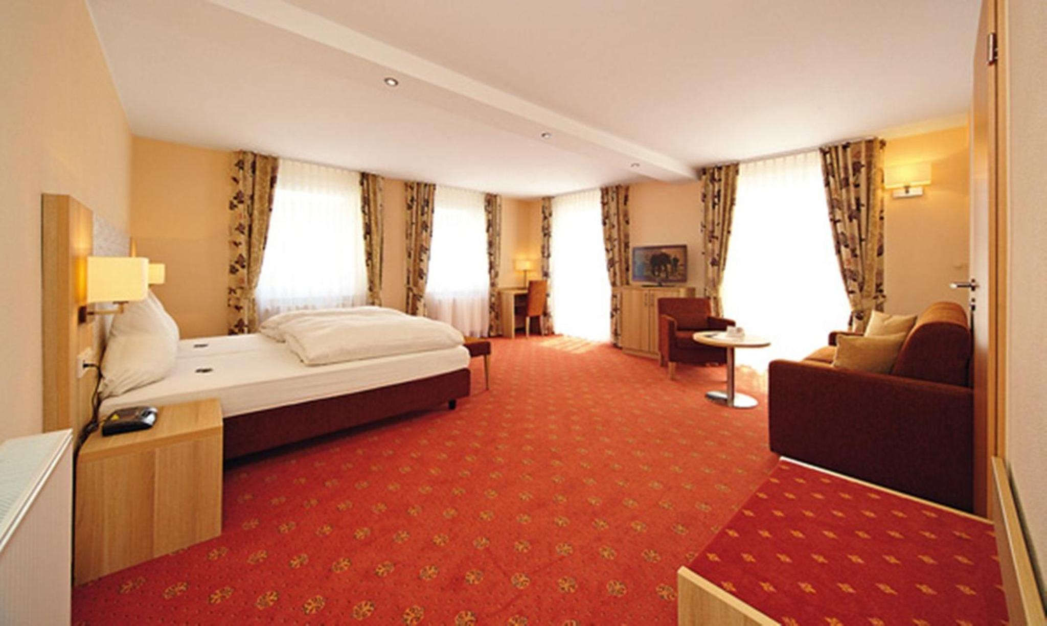 Business Double Room - Photo 2