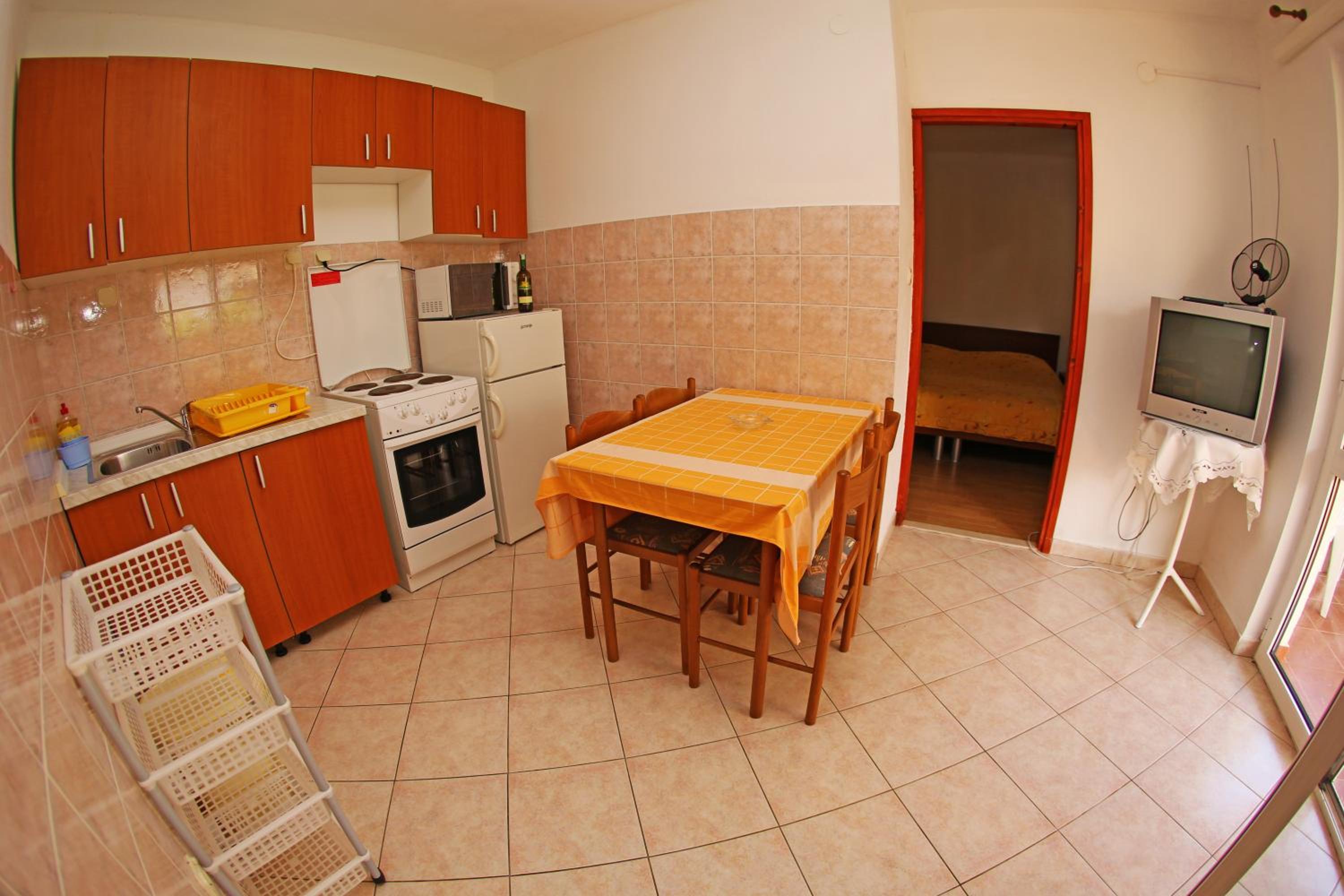One-Bedroom Apartment with Garden View photo 3