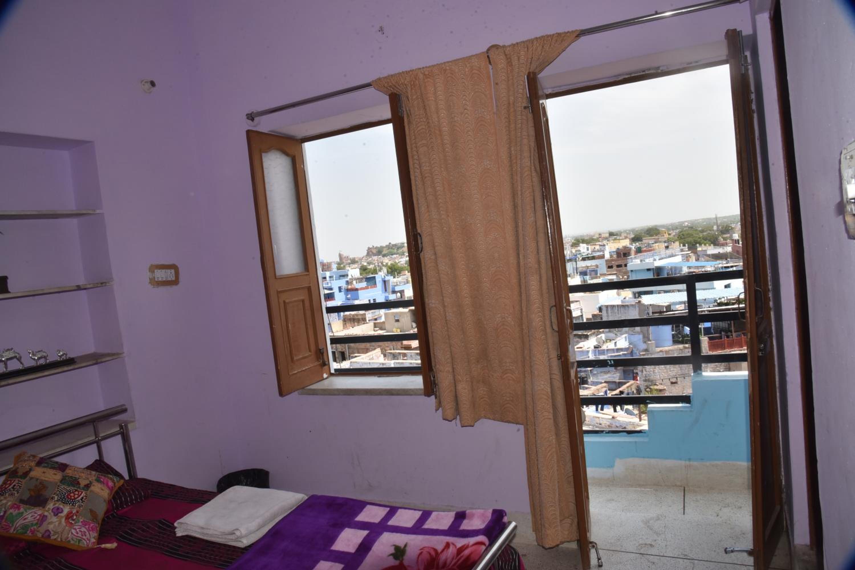 Double Room With Balcony photo 1