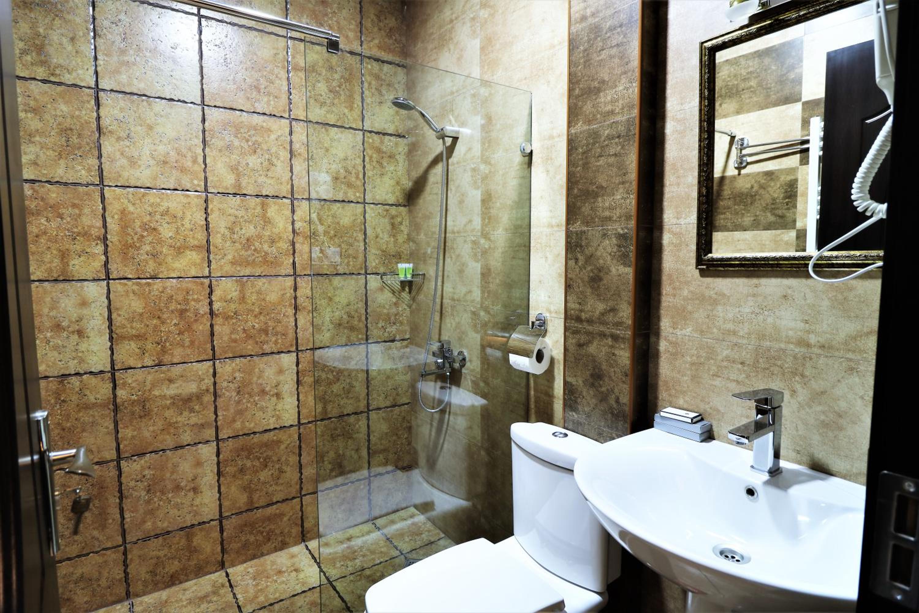 Superior Twin Room - Photo 6
