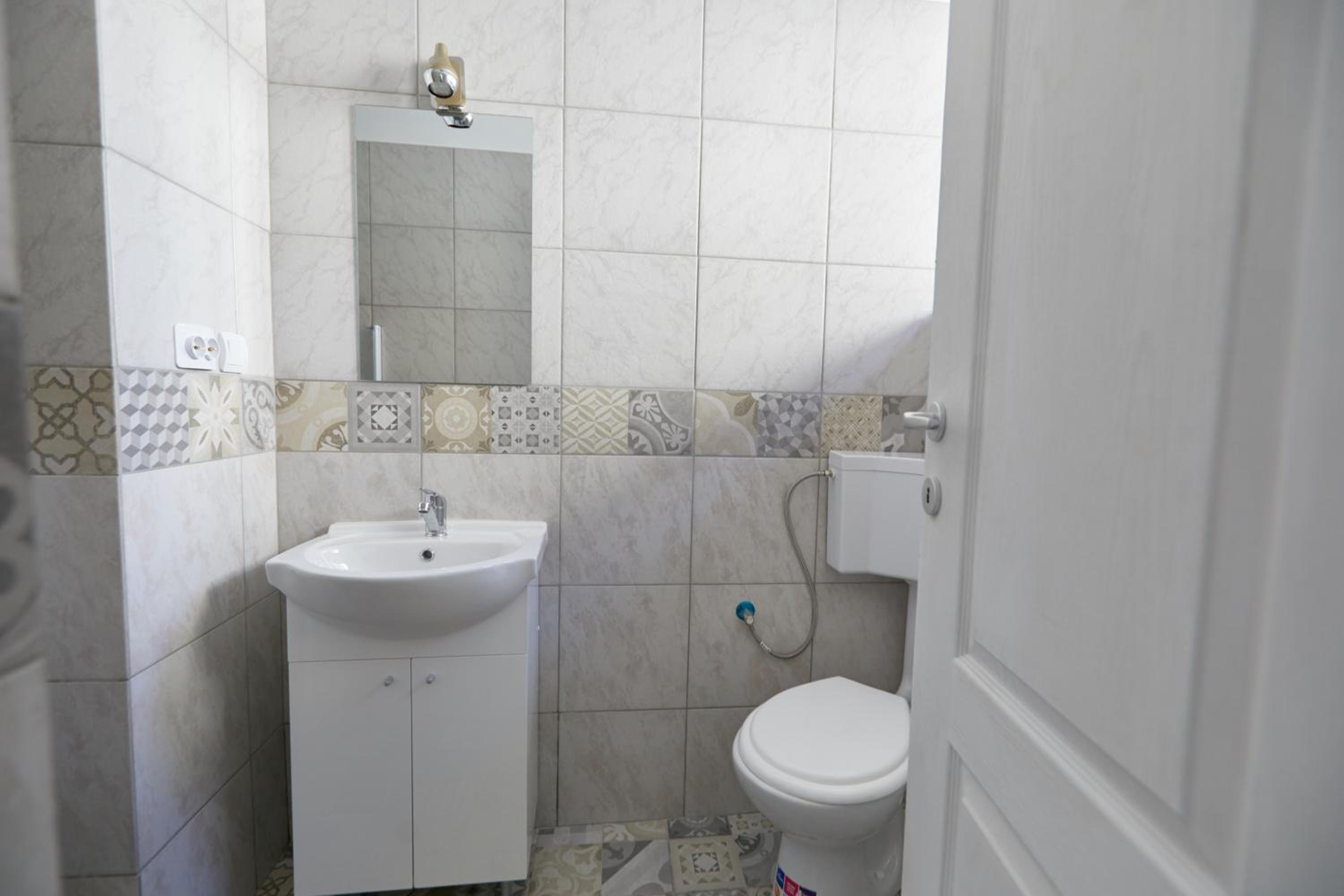 Deluxe Apartment - Photo 8
