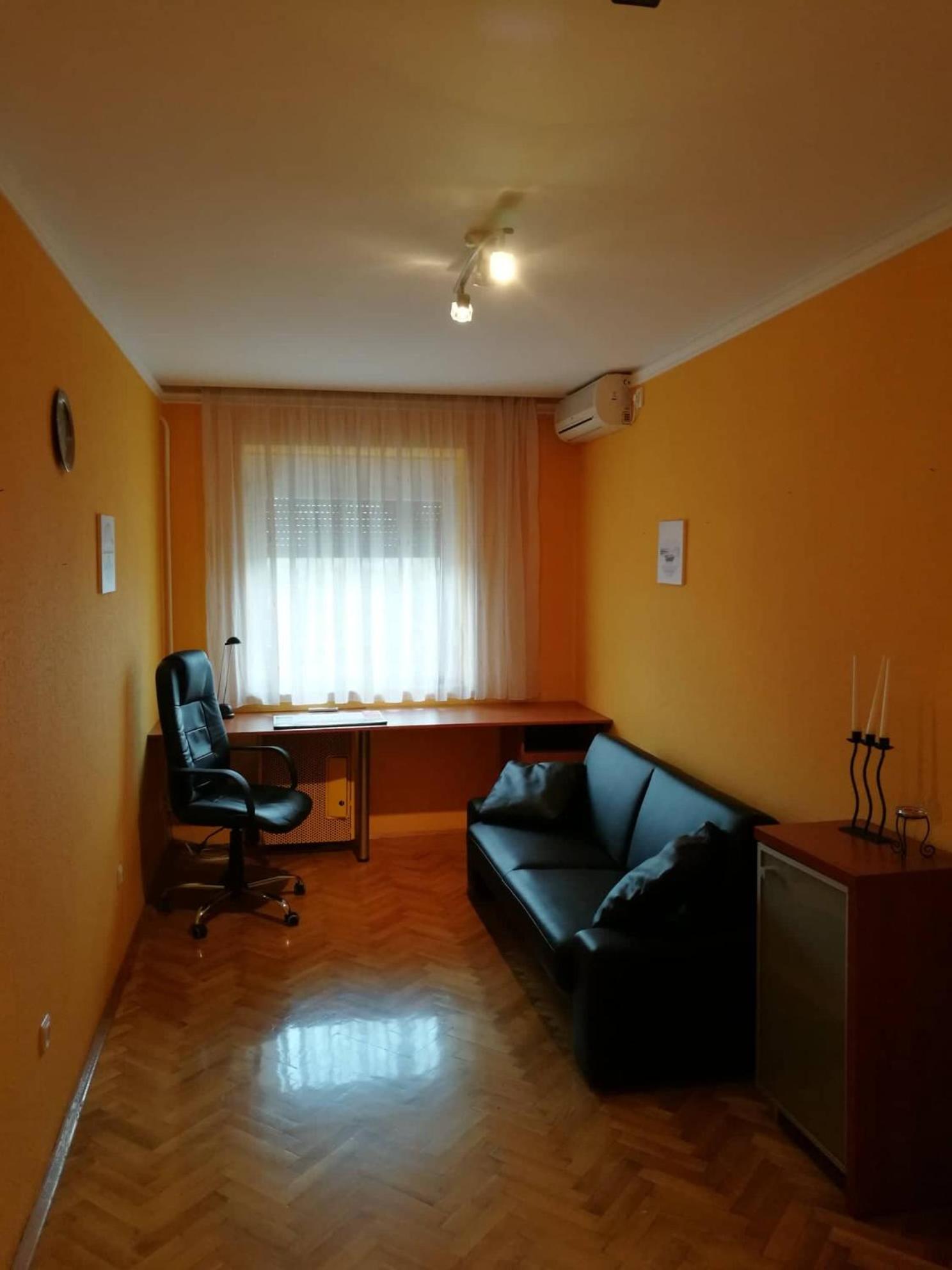 Two-Bedroom Apartment - Photo 8