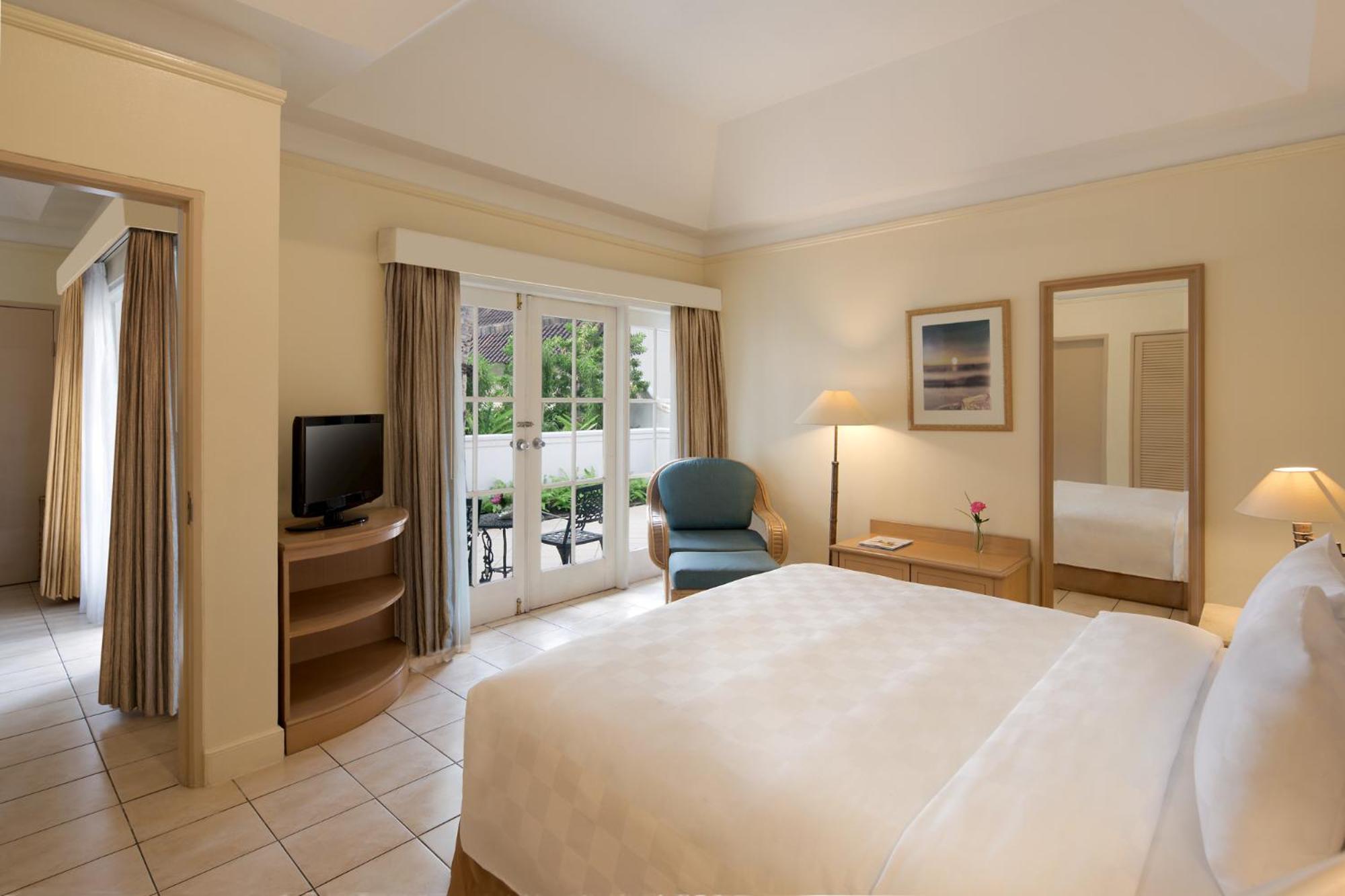Villa Suite - Photo 2