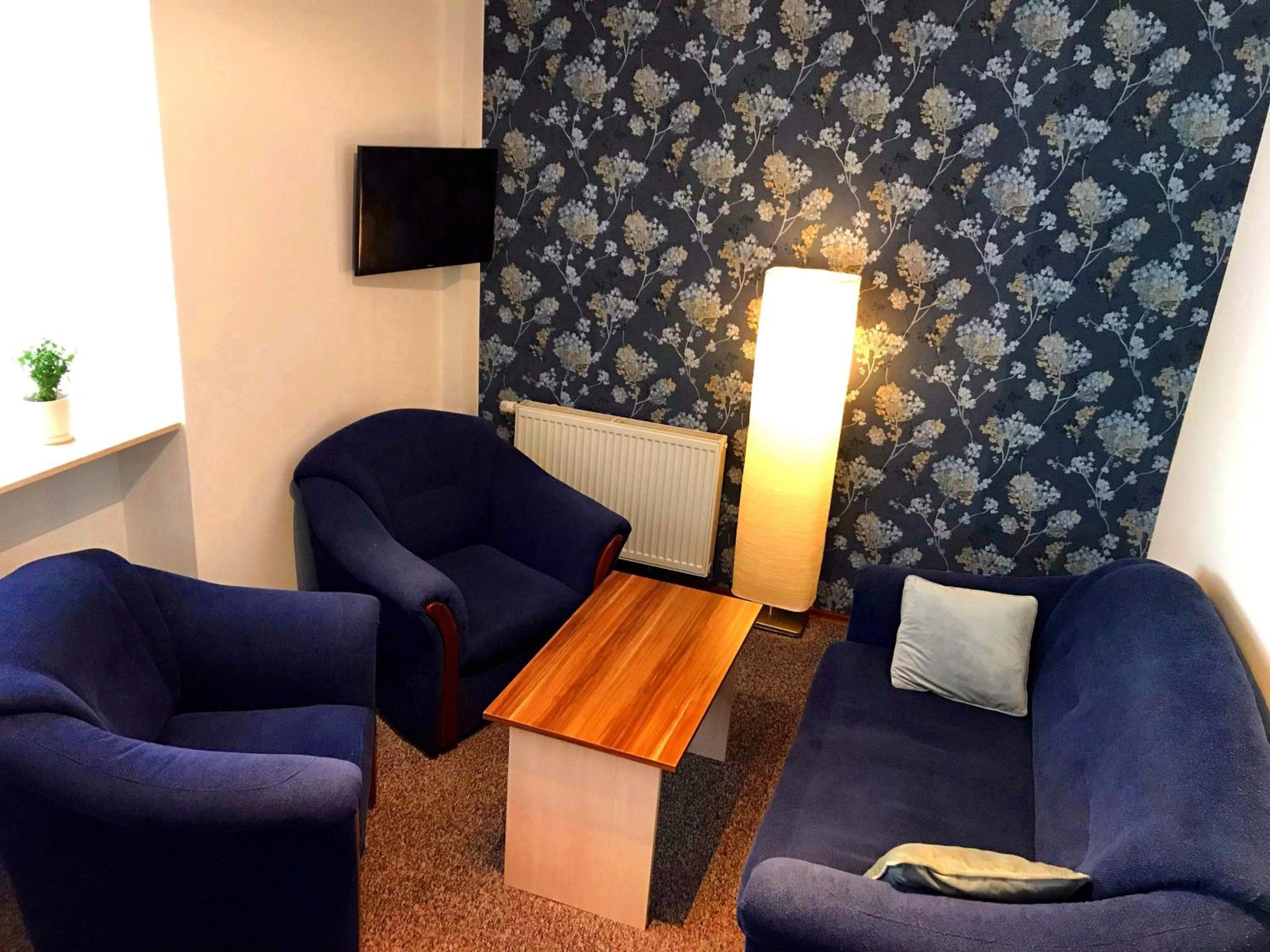 Quadruple Room - Photo 10