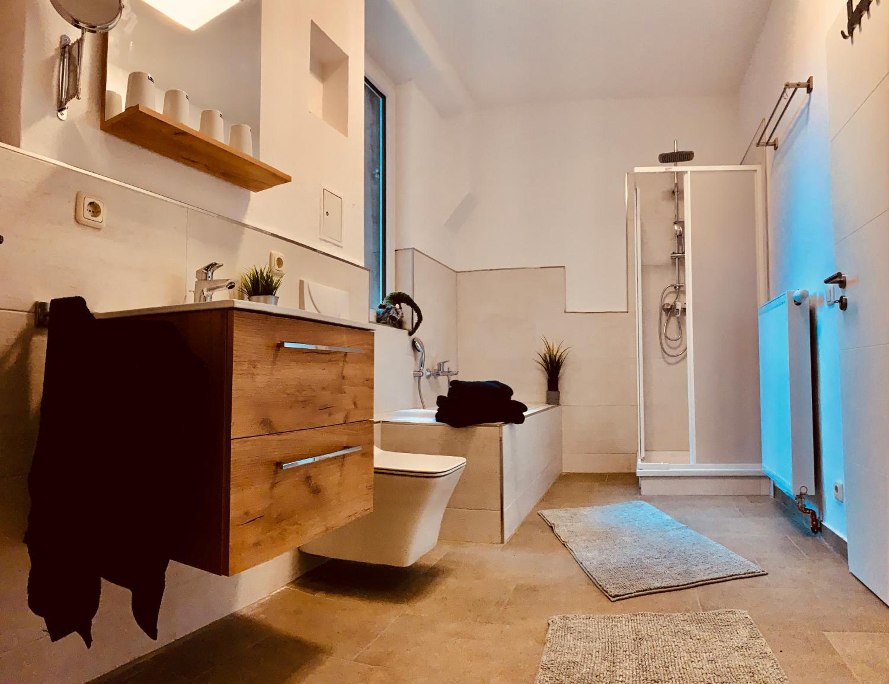 Two-Bedroom Apartment - Photo 3
