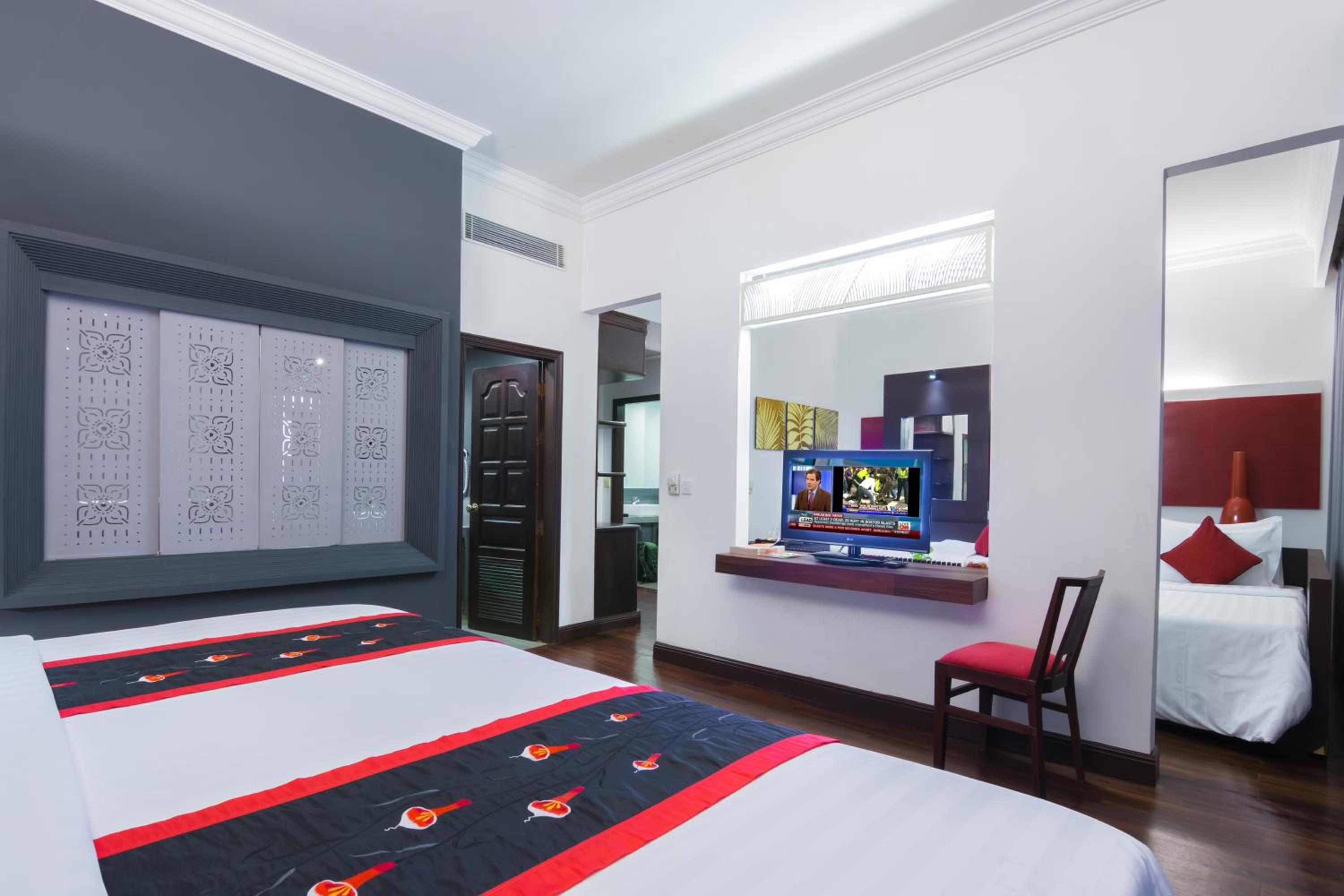 Family Suite - Photo 4