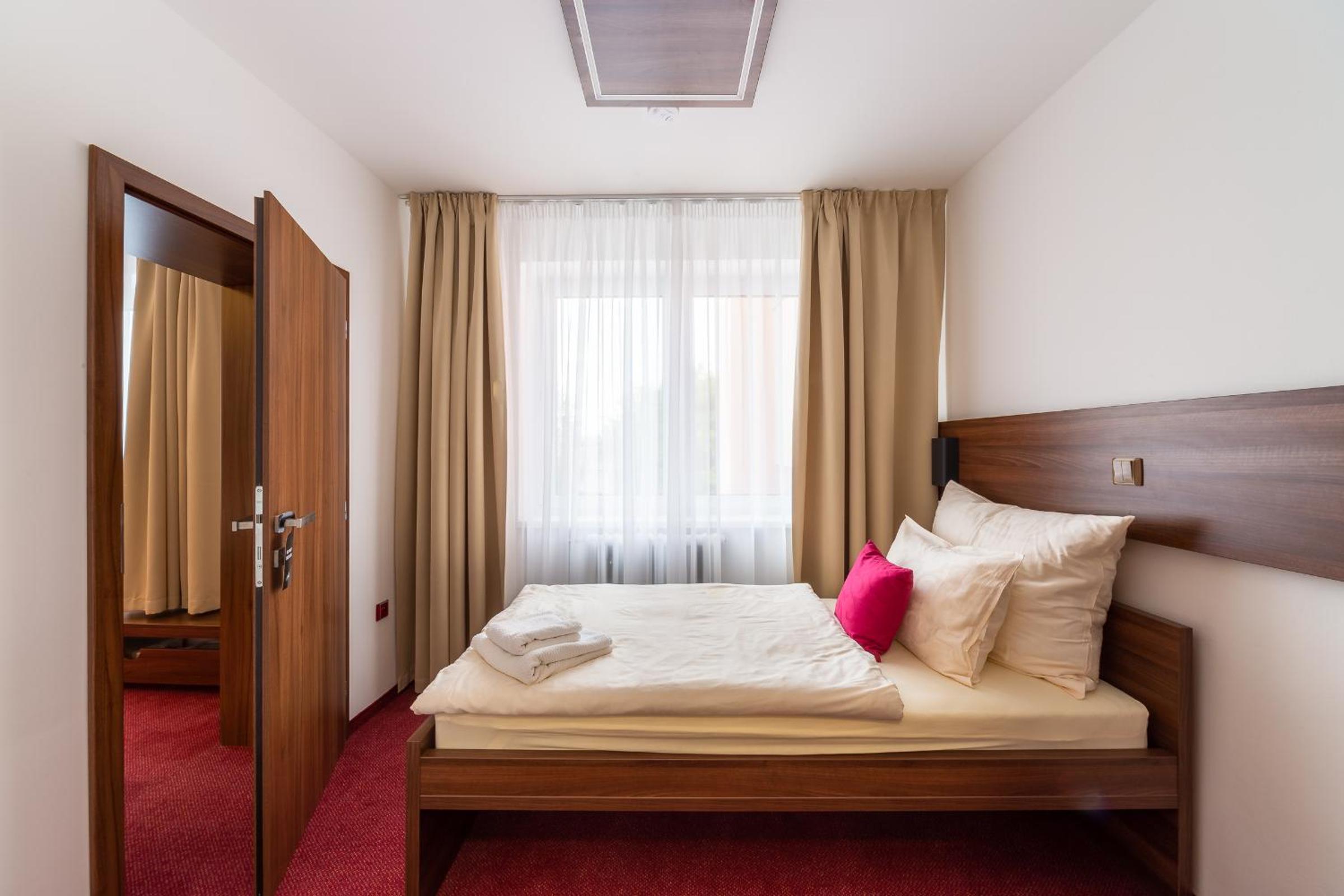 Deluxe Triple Room - Photo 1