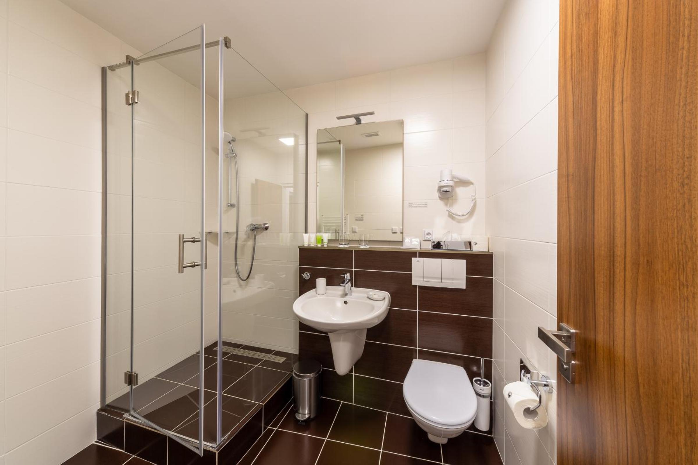 Deluxe Triple Room - Photo 2