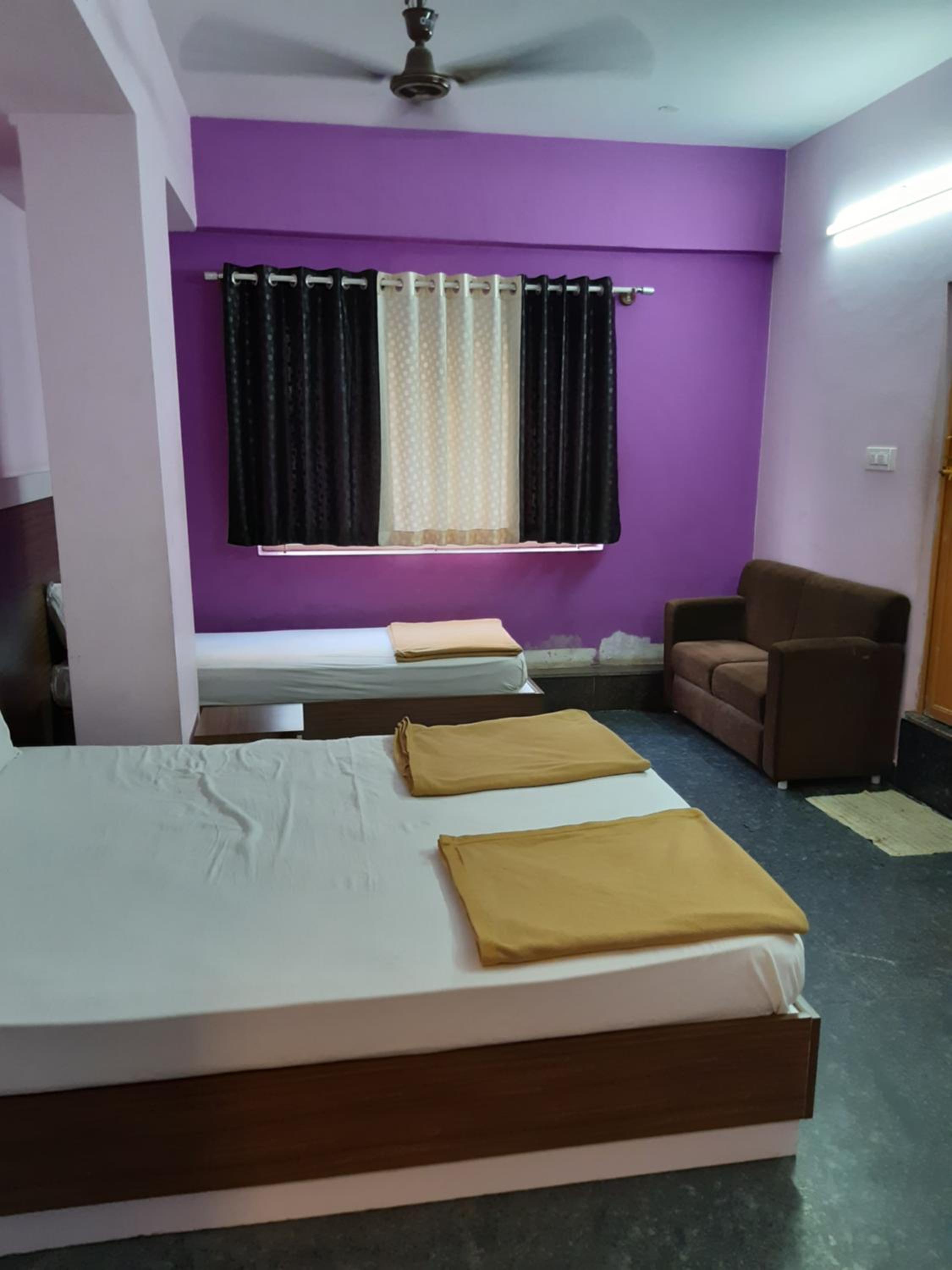 Deluxe Triple Room - Photo 2
