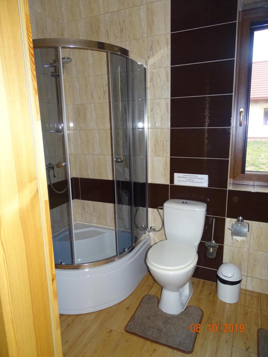 Two-Bedroom House - Photo 4