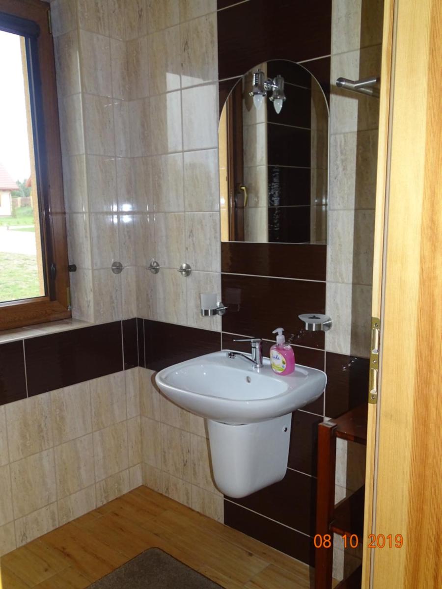 Two-Bedroom House - Photo 3