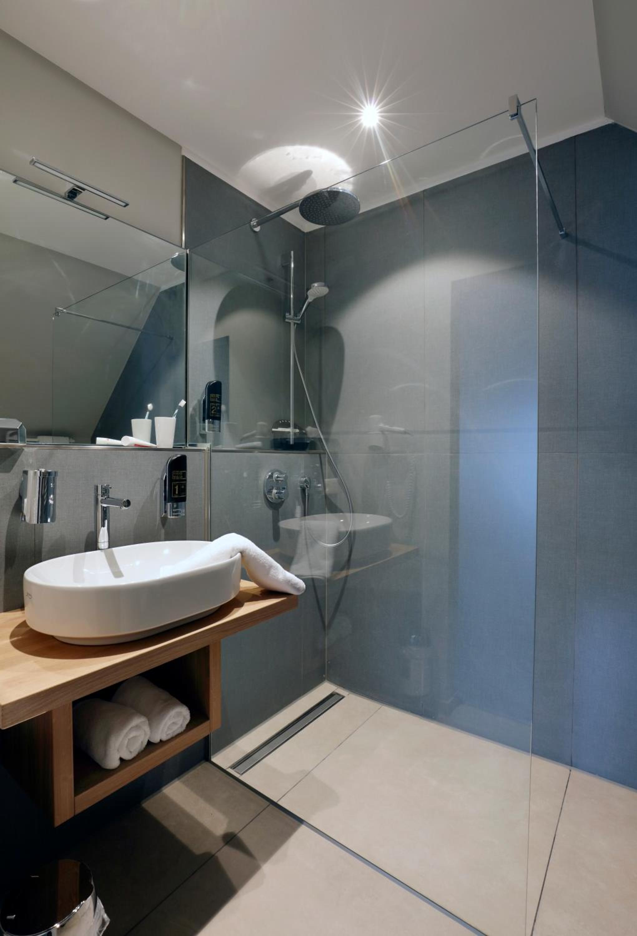 Double Room - Photo 20