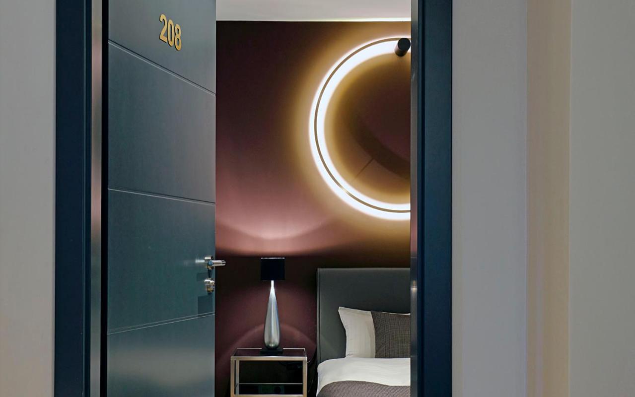 Double Room - Photo 11