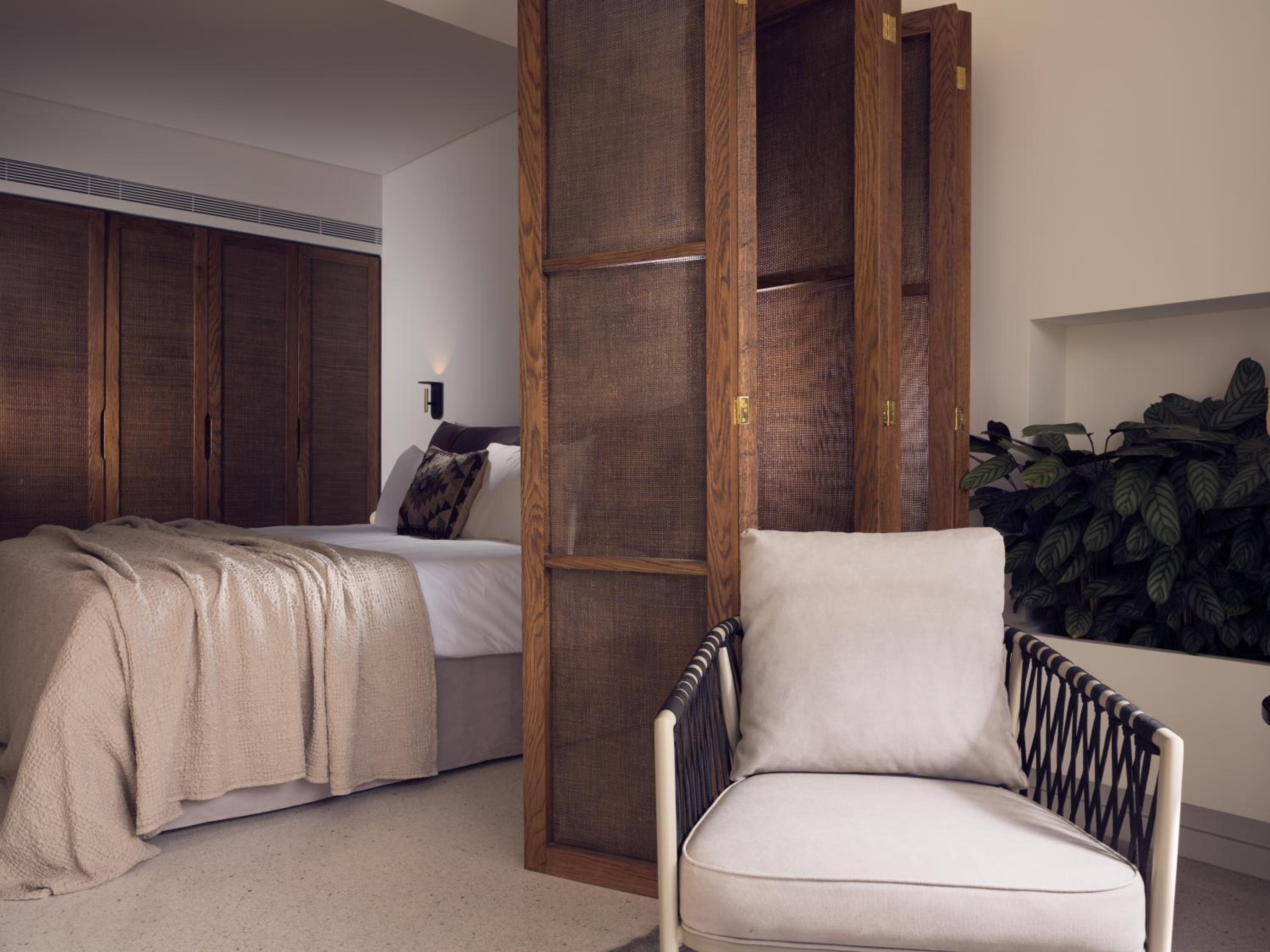 Suite with Private Pool - Photo 1