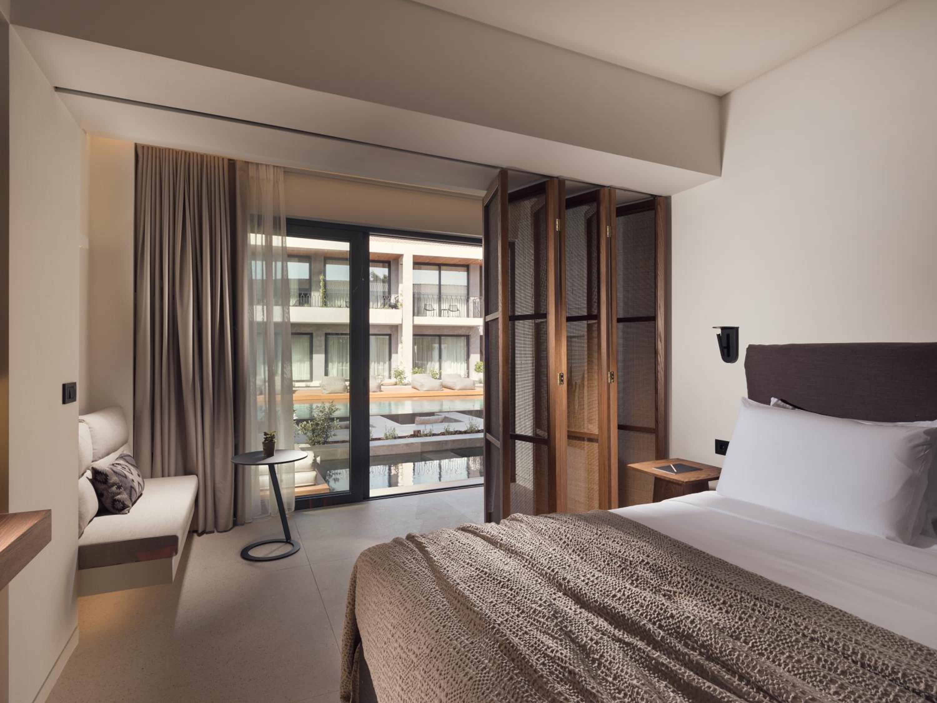 Superior Suite with Shared Pool 