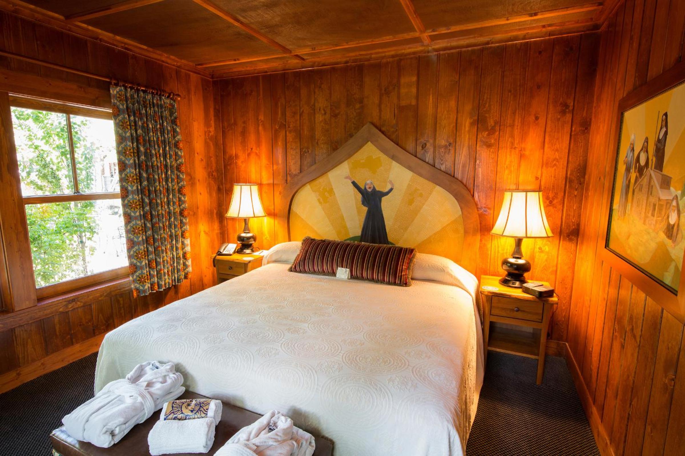 Classic King Room