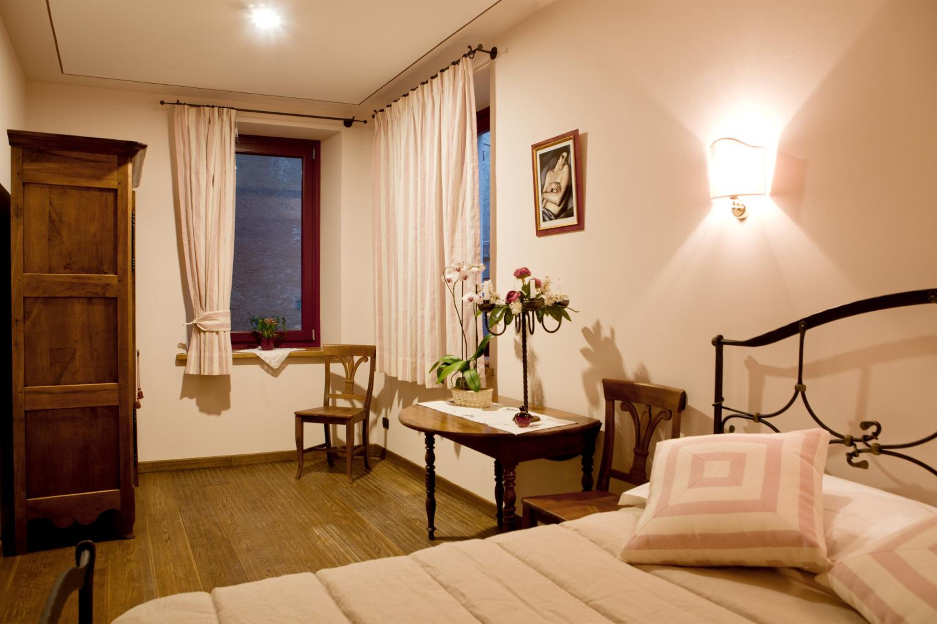 Double  Room - Photo 3