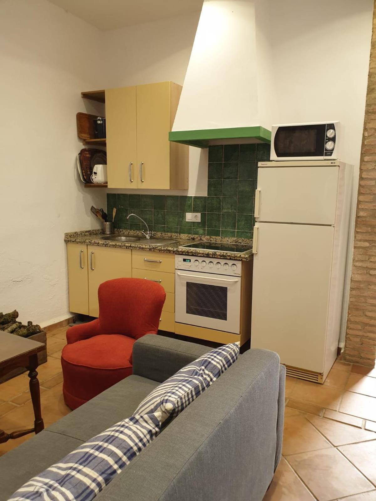 Two-Bedroom House photo 2