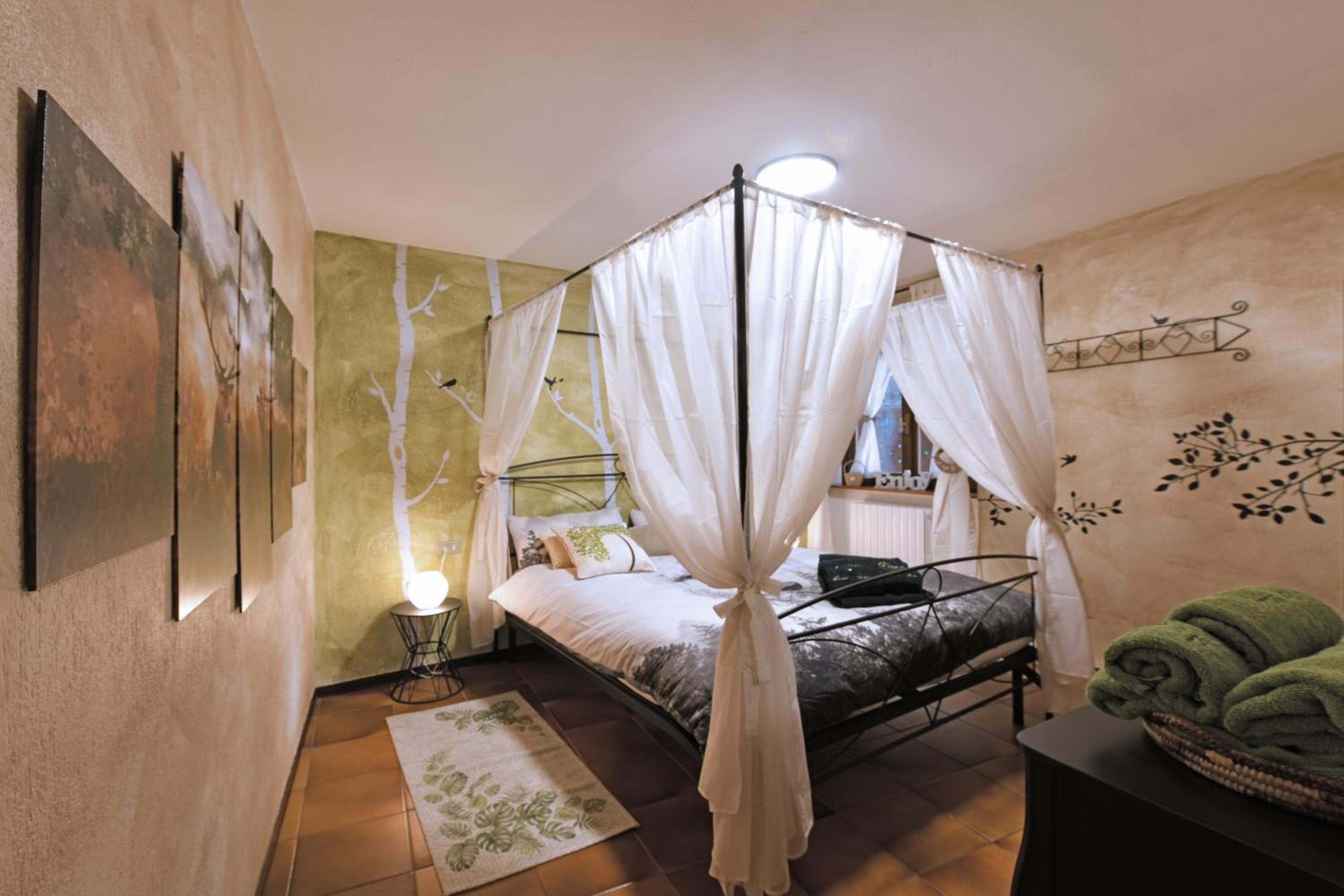 Deluxe Apartment photo 1