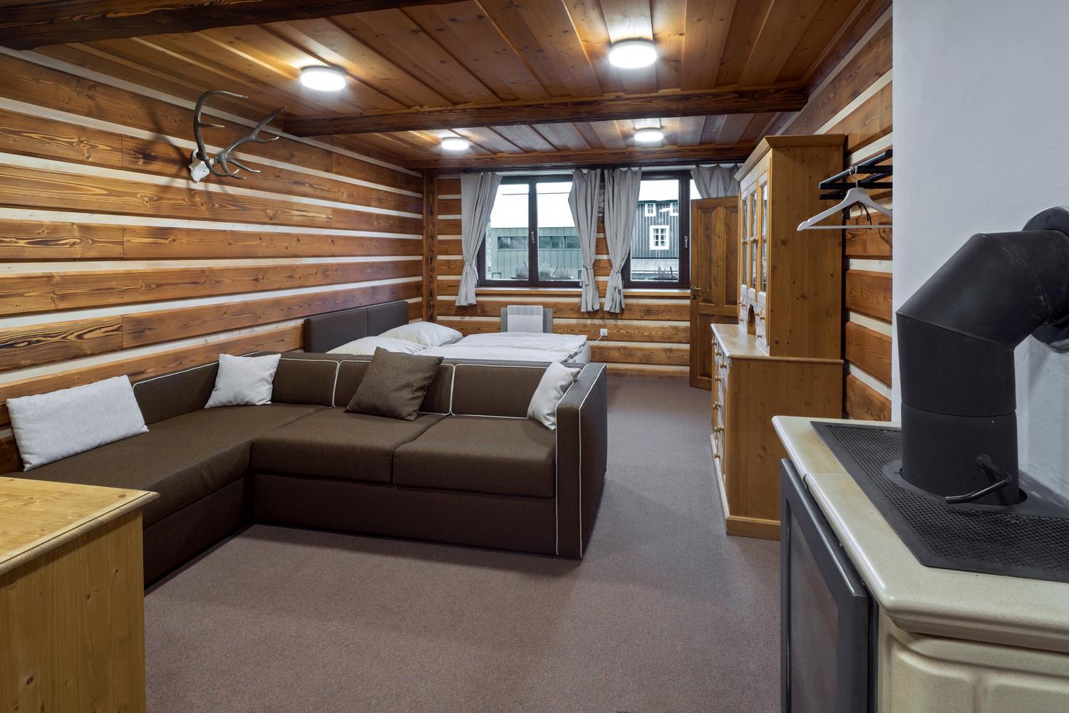 Two-Bedroom Apartment - Photo 8