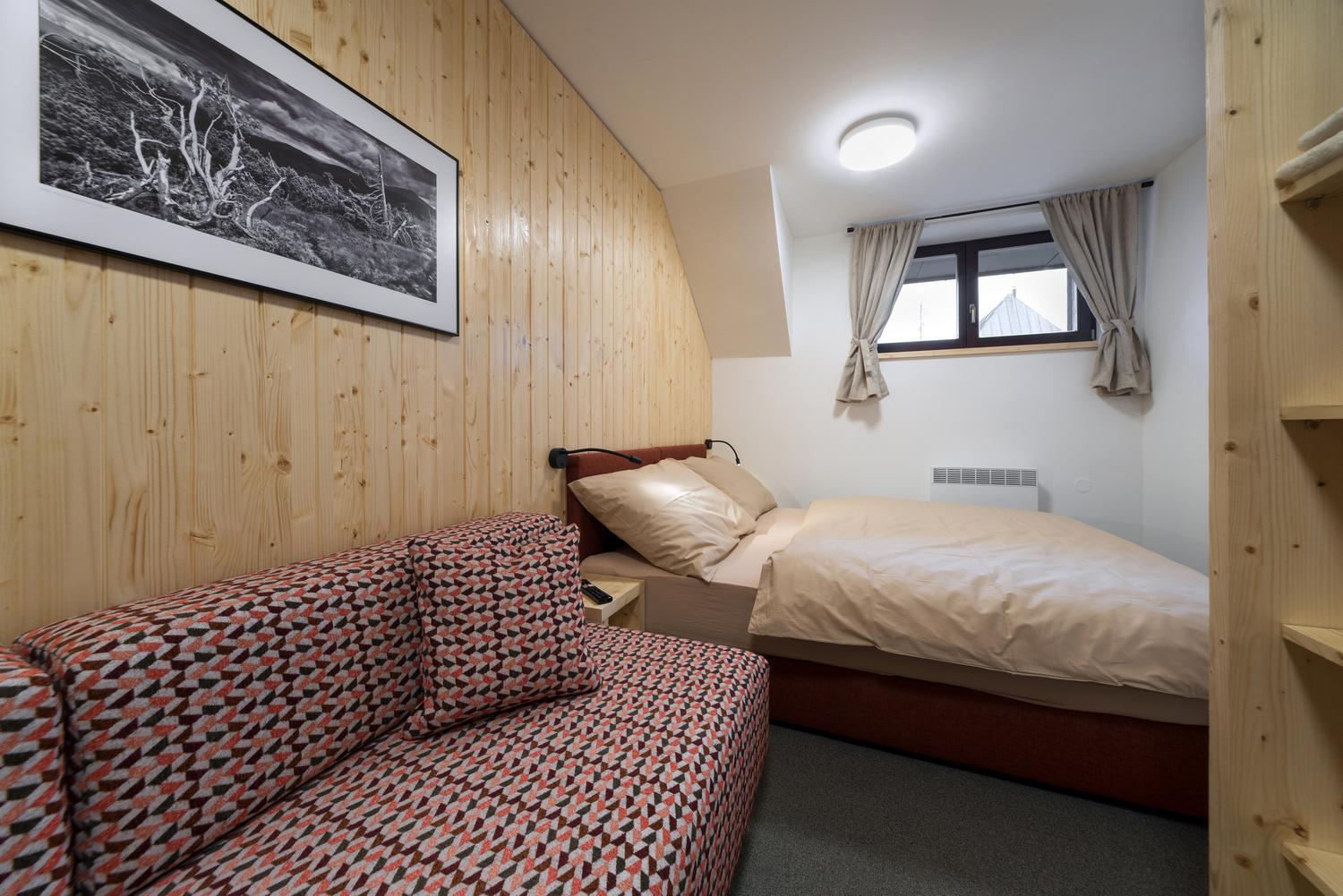 Quadruple Room - Photo 7