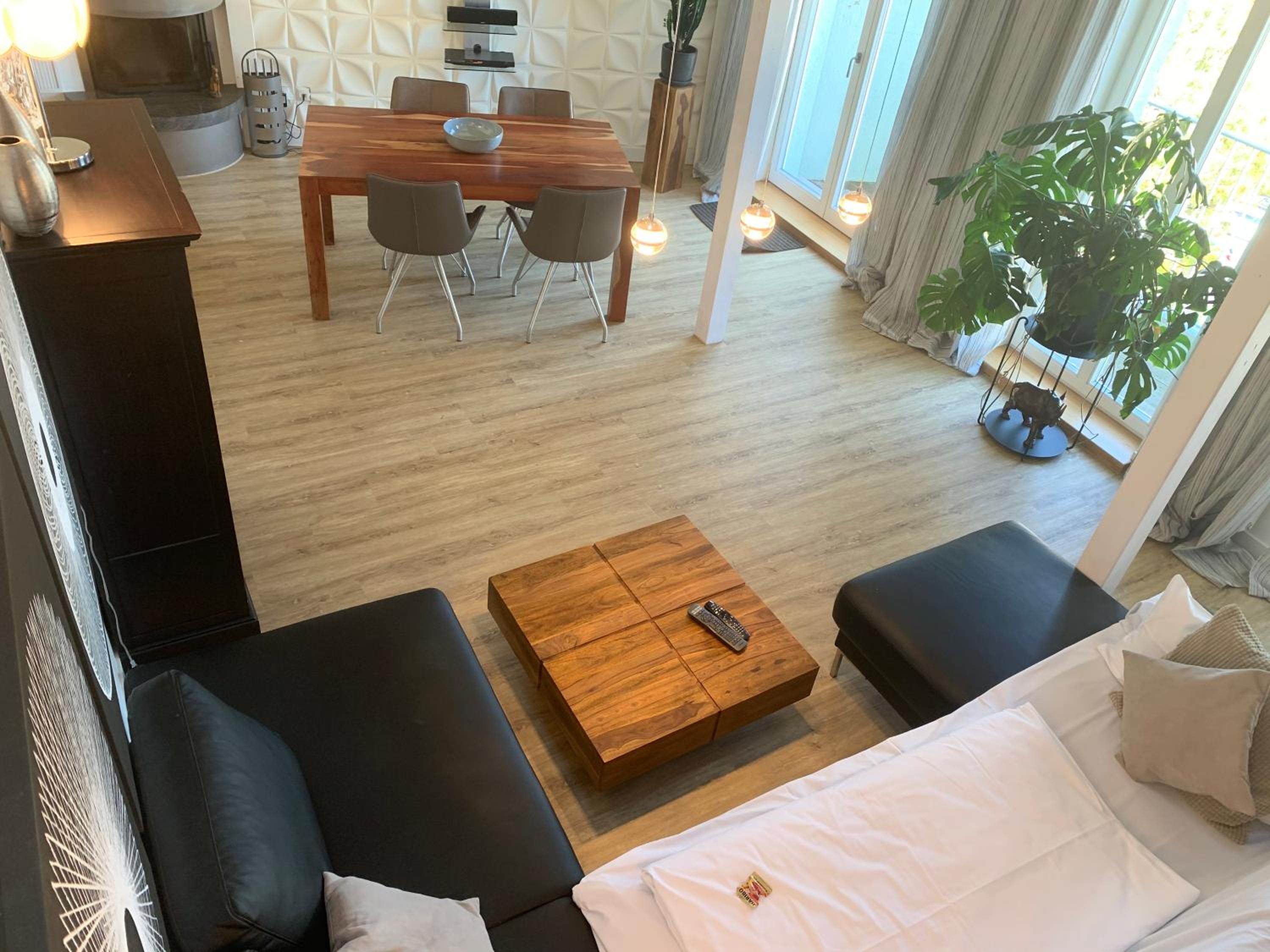 Apartment - Split Level photo 3
