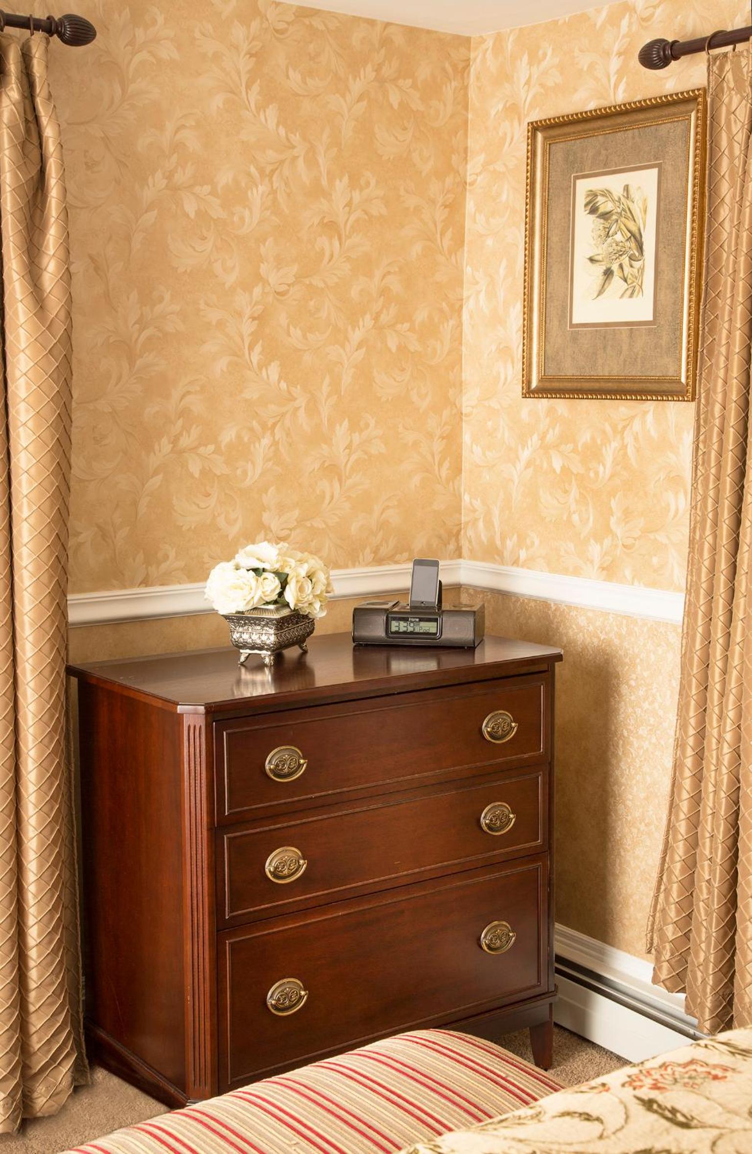 Harding Queen Room - Dog Friendly photo 3