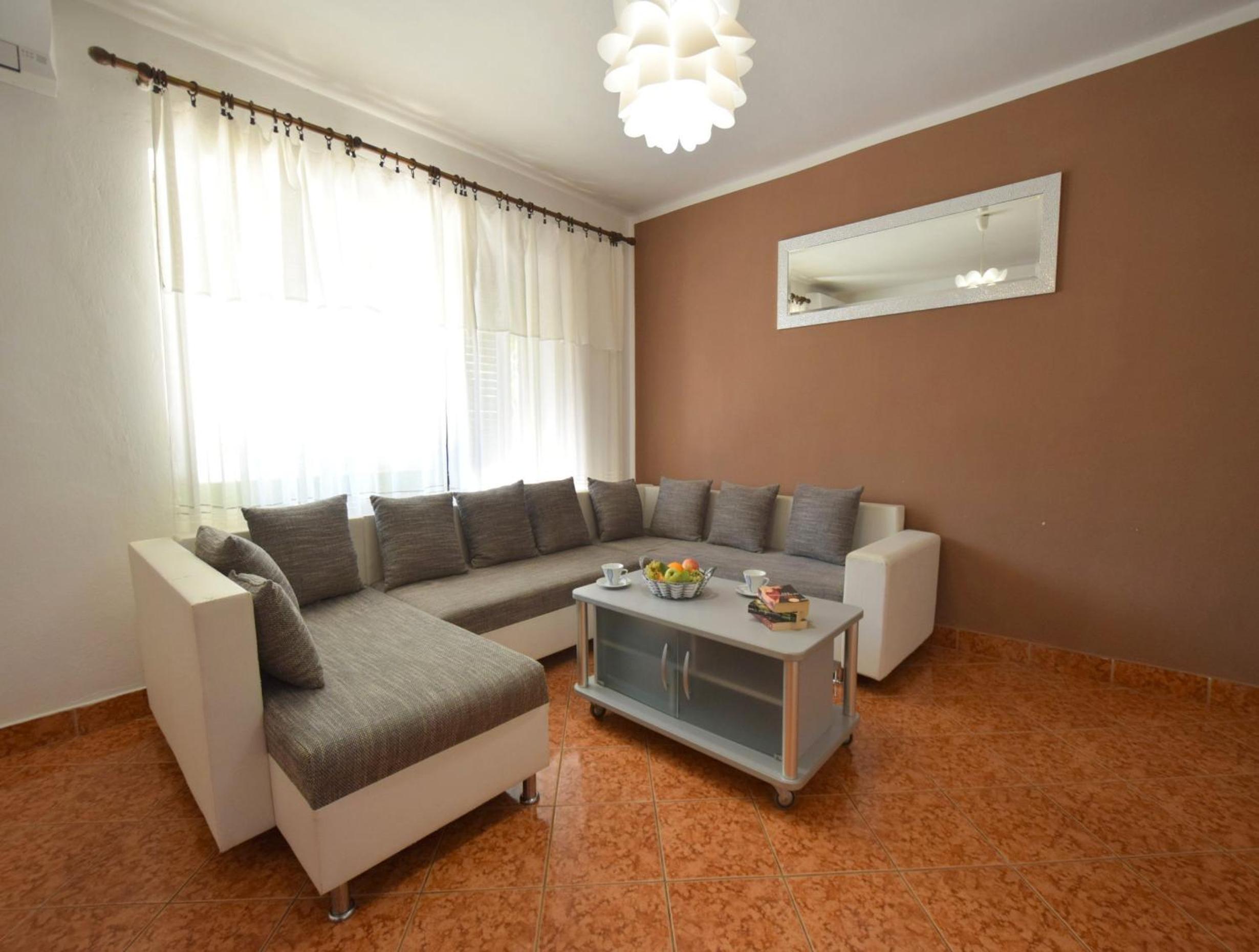 Three-Bedroom Apartment photo 1