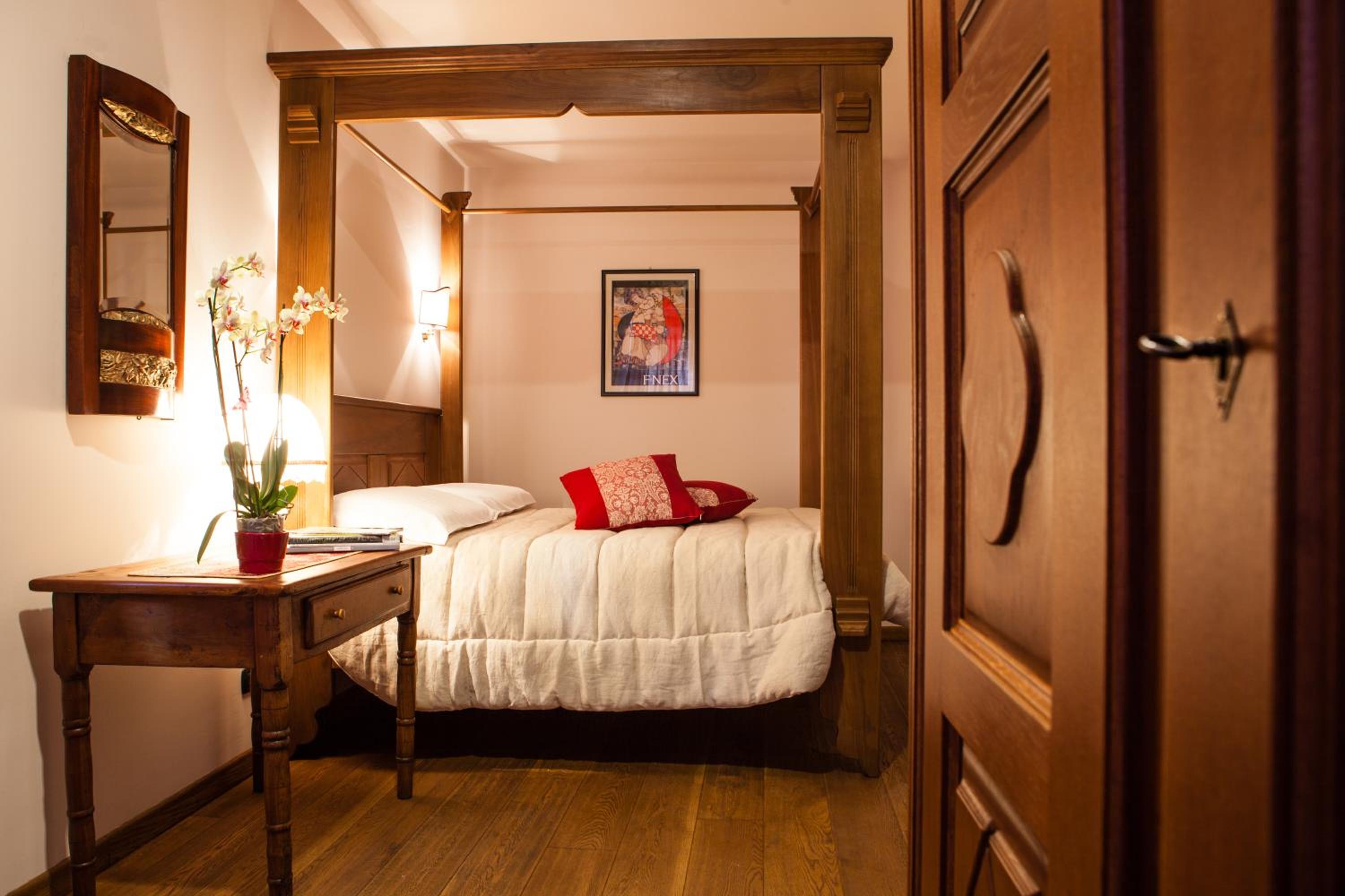 Double  Room - Photo 1