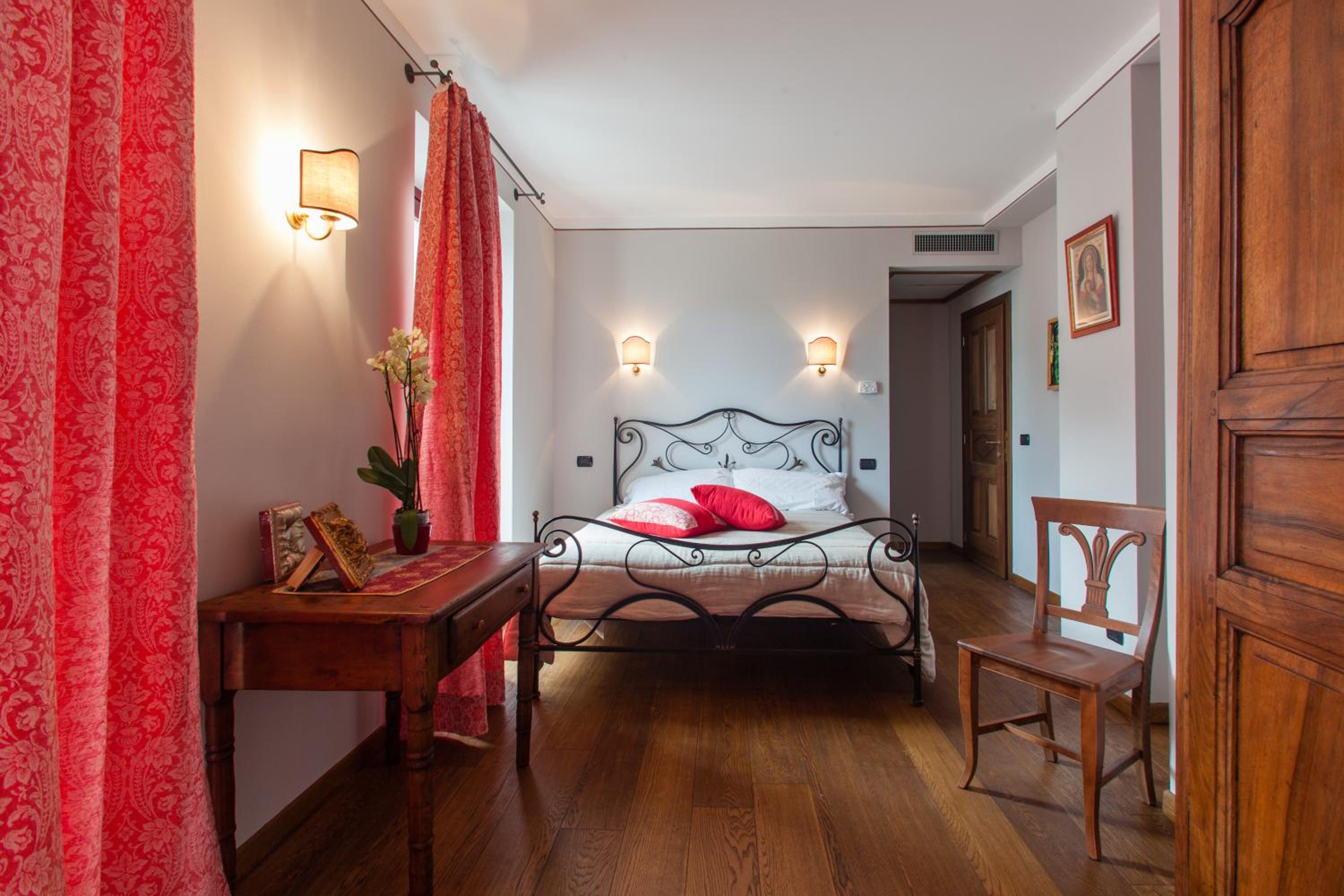 Double  Room - Photo 10