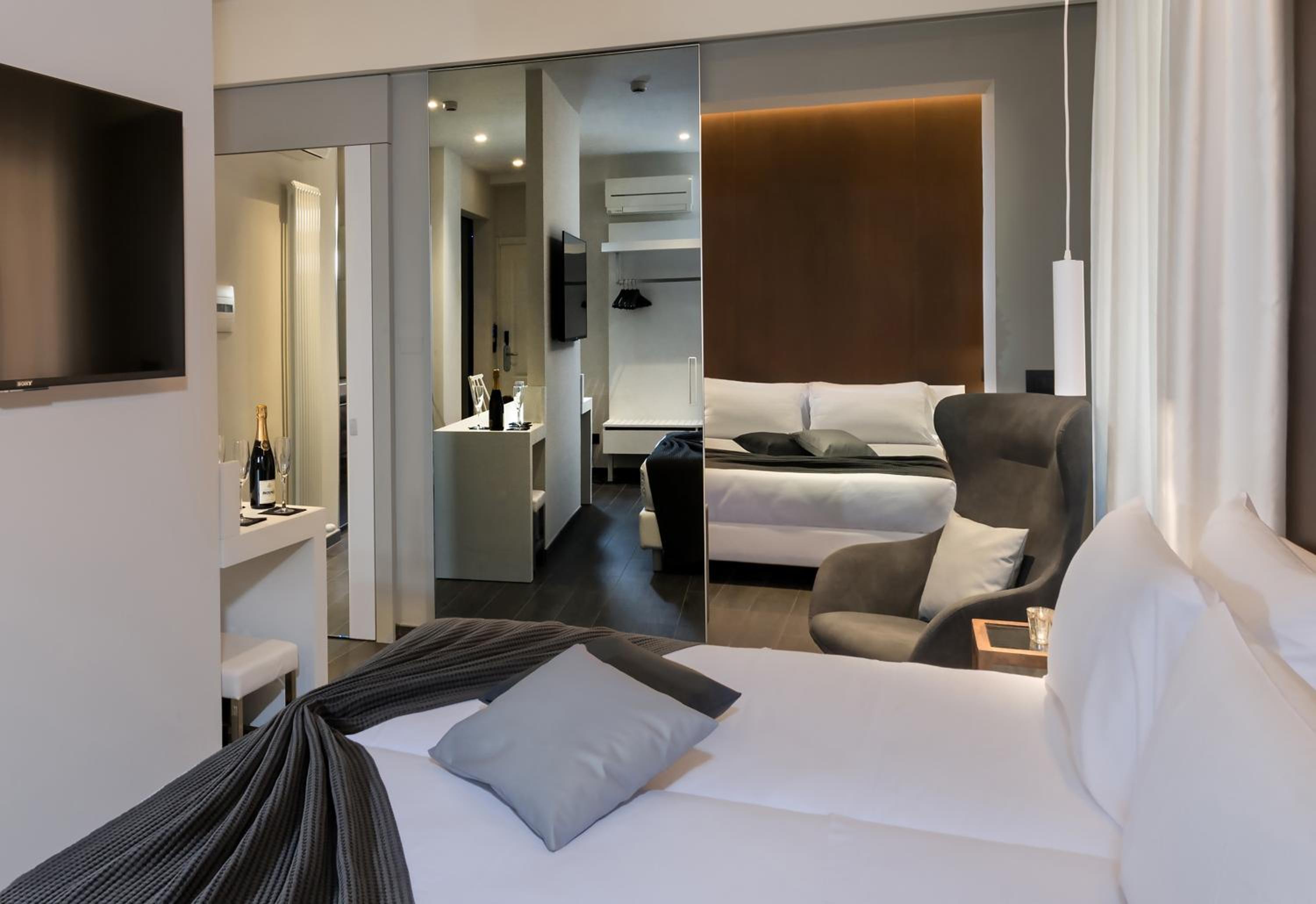 Relax in style in our modern hotel room.