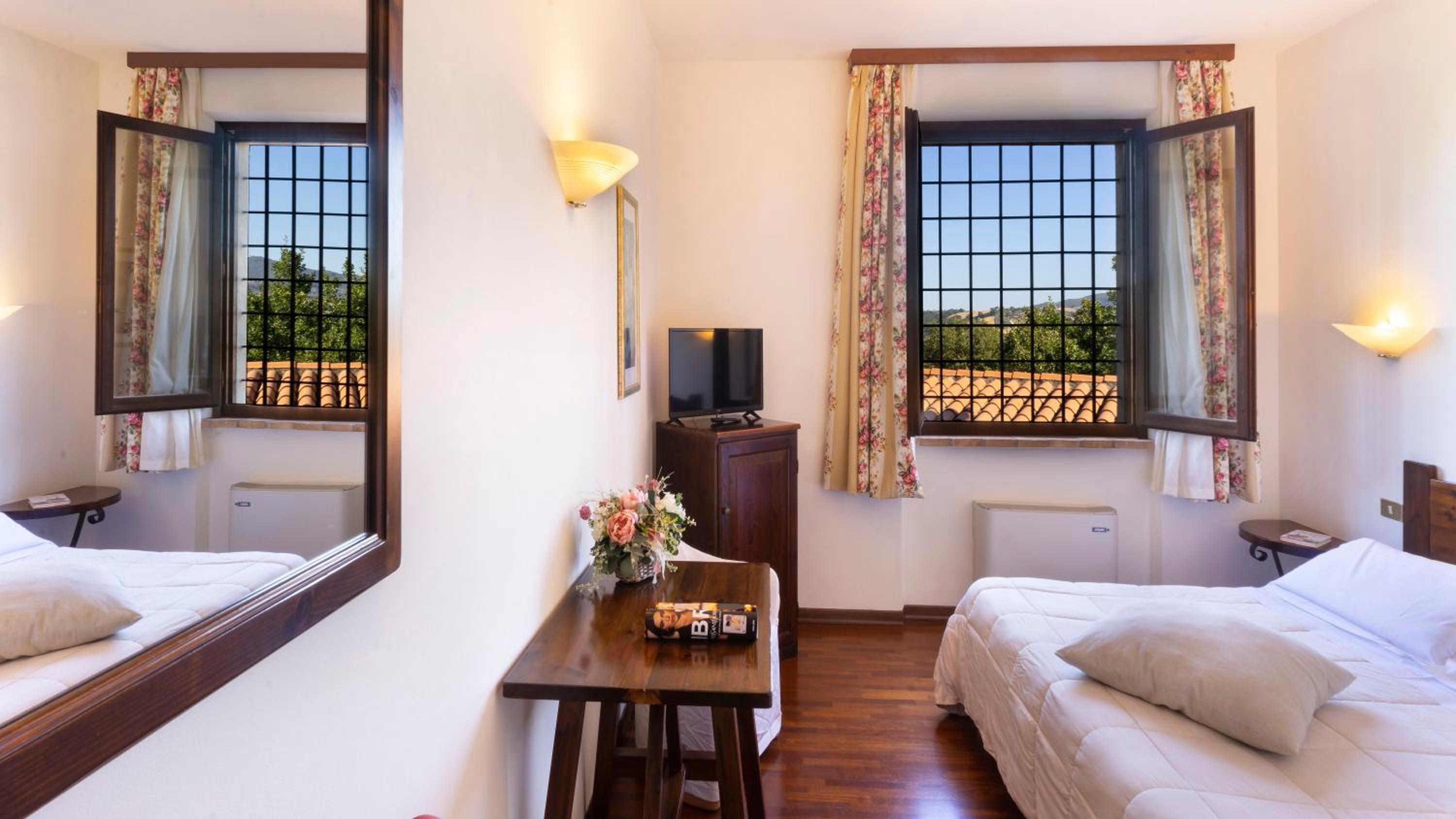 Comfort Double or Twin Room - Photo 1