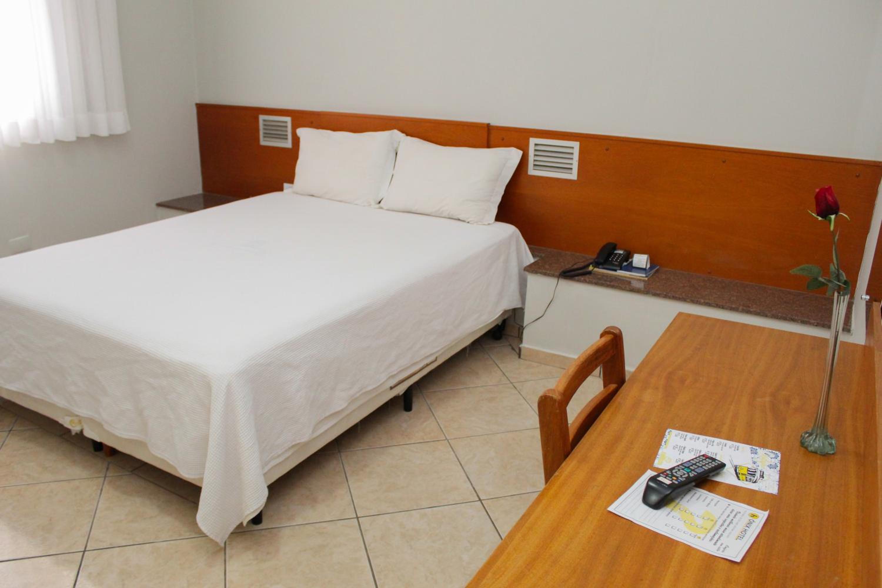 Double or Twin Room photo 2
